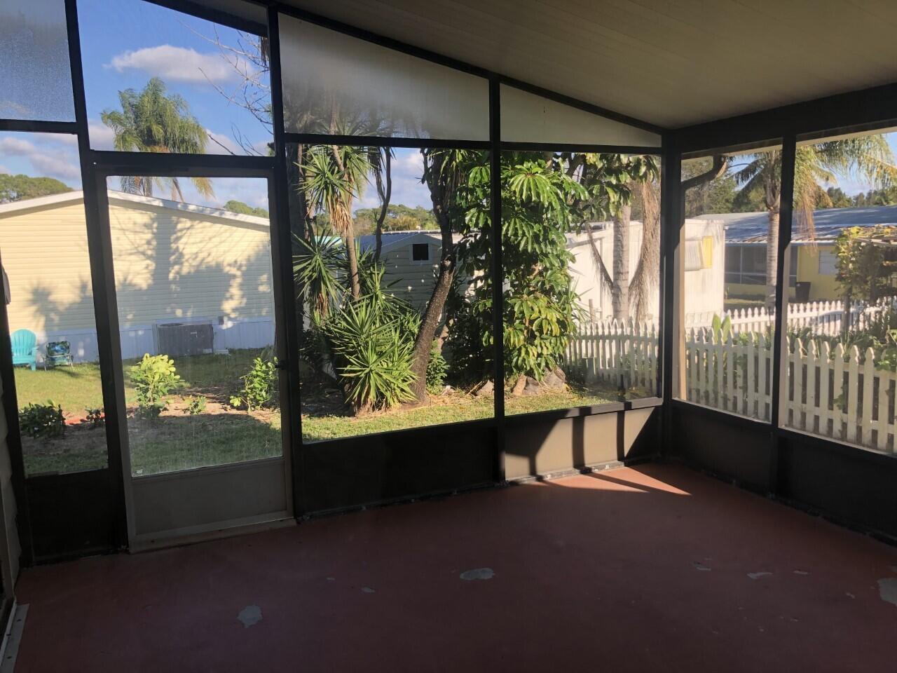 RIDGEWAY - Residential