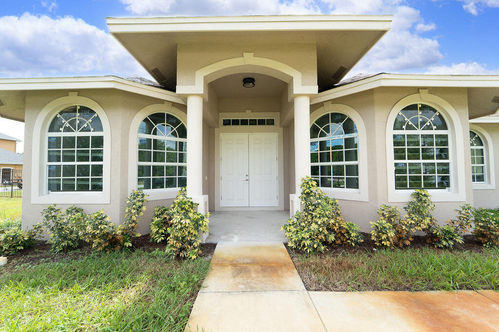 PORT ST LUCIE SECTION 37 - Residential
