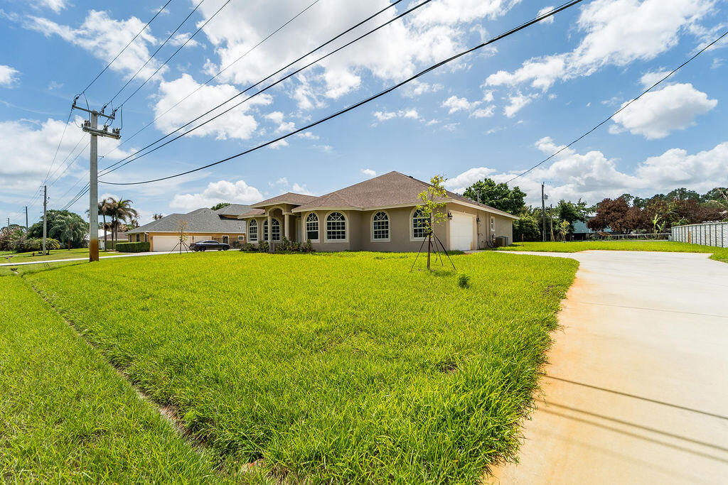 PORT ST LUCIE SECTION 37 - Residential