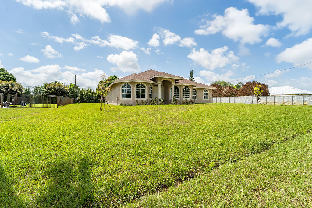 PORT ST LUCIE SECTION 37 - Residential