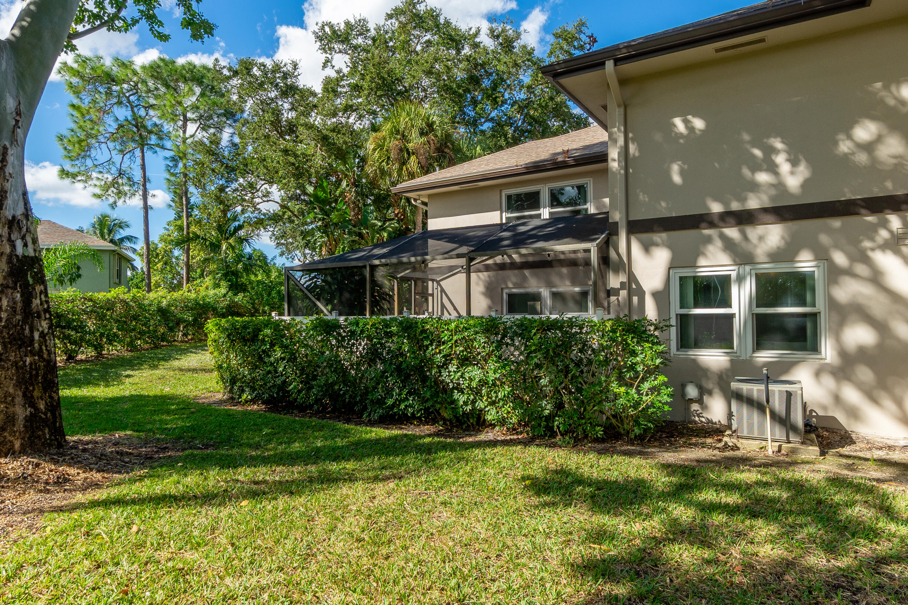 STAMFORD AT ROYAL PALM BEACH - Residential