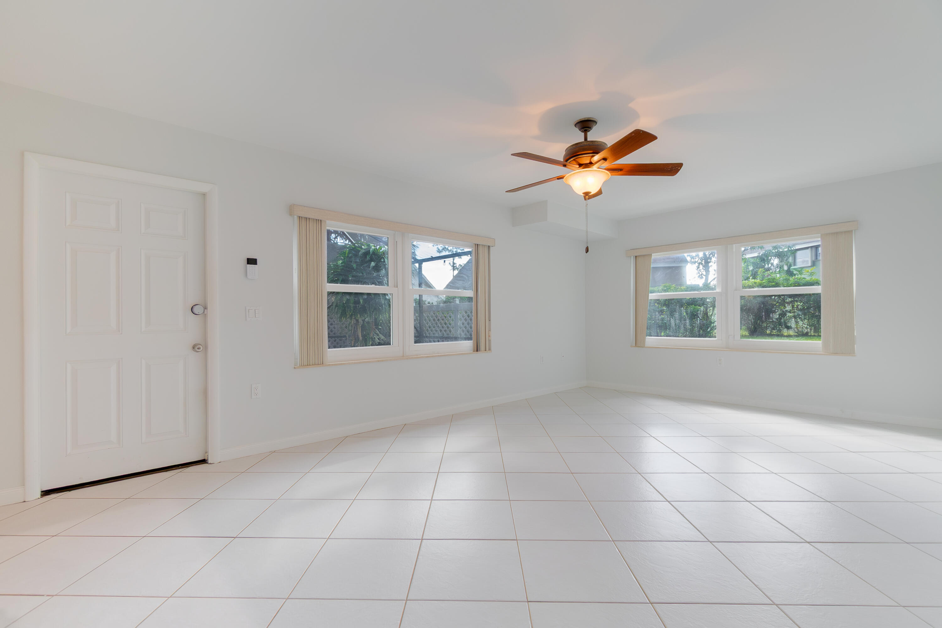 STAMFORD AT ROYAL PALM BEACH - Residential