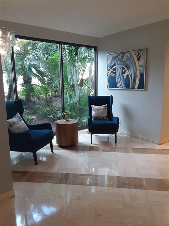 HILLCREST EAST - Residential