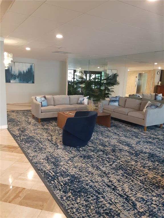 HILLCREST EAST - Residential