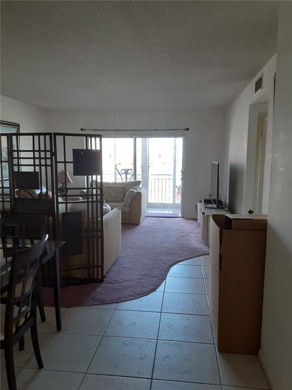 HILLCREST EAST - Residential