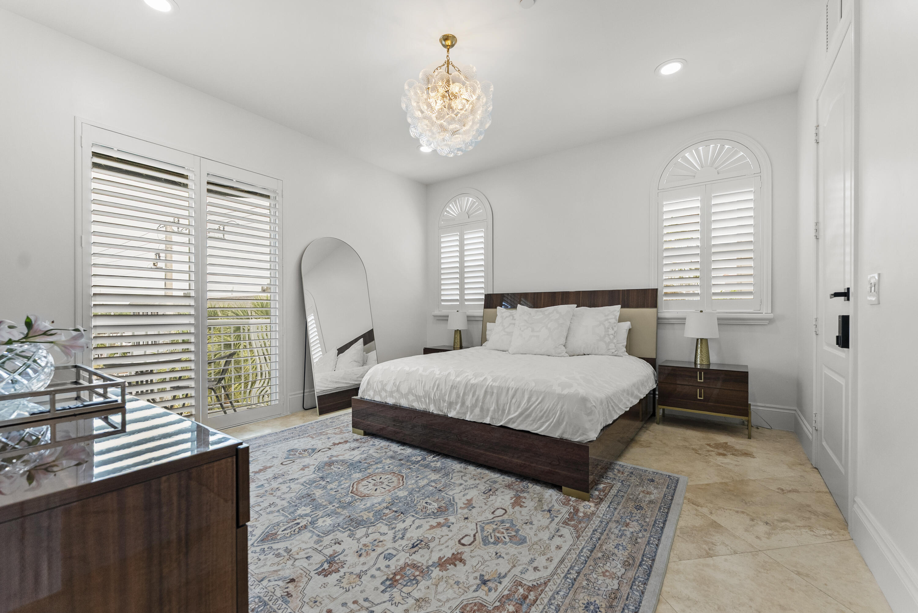 SURFSIDE VILLAS - Residential