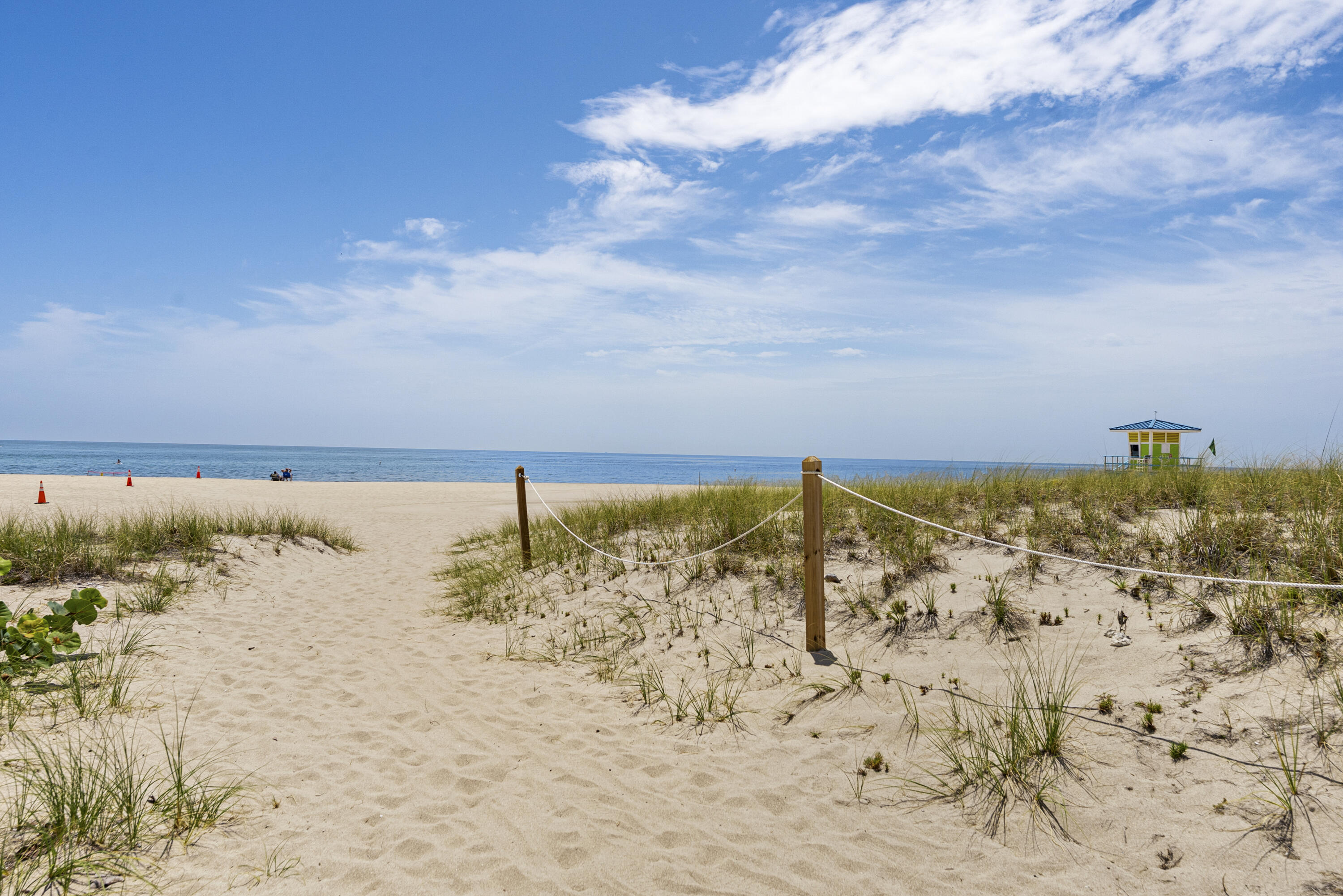 SURFSIDE VILLAS - Residential