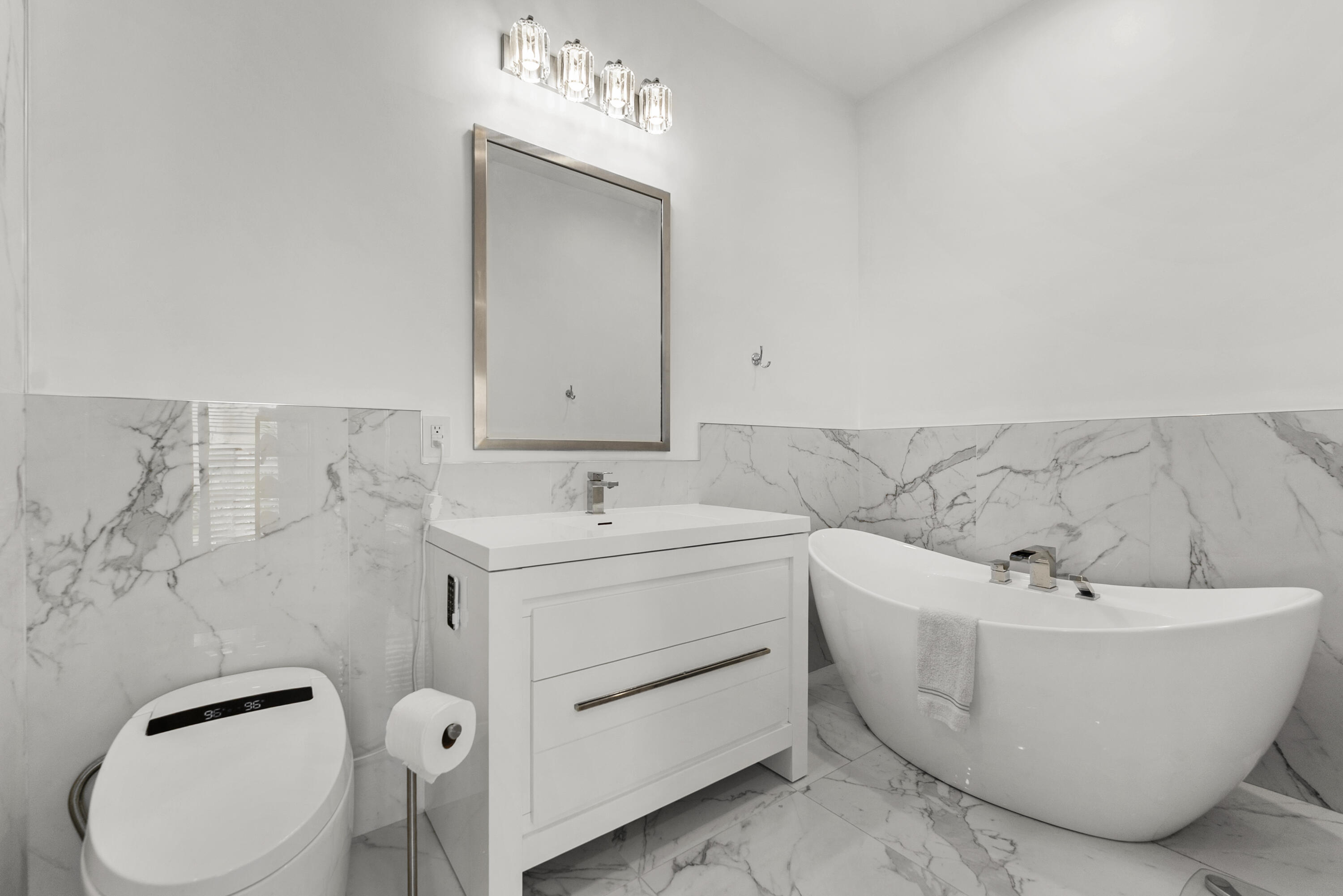 SURFSIDE VILLAS - Residential