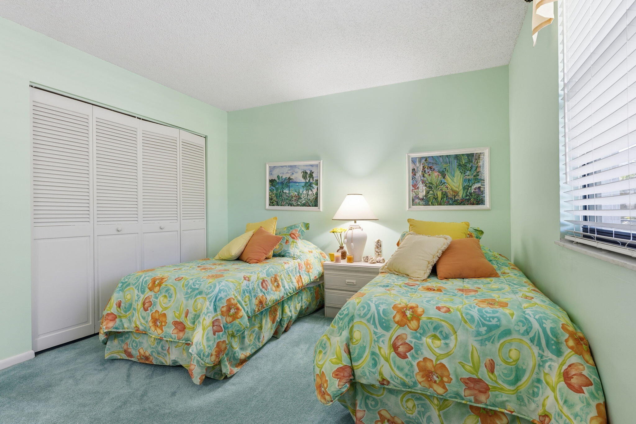 FAIRWAYS AT BONAVENTURE CONDO - Residential