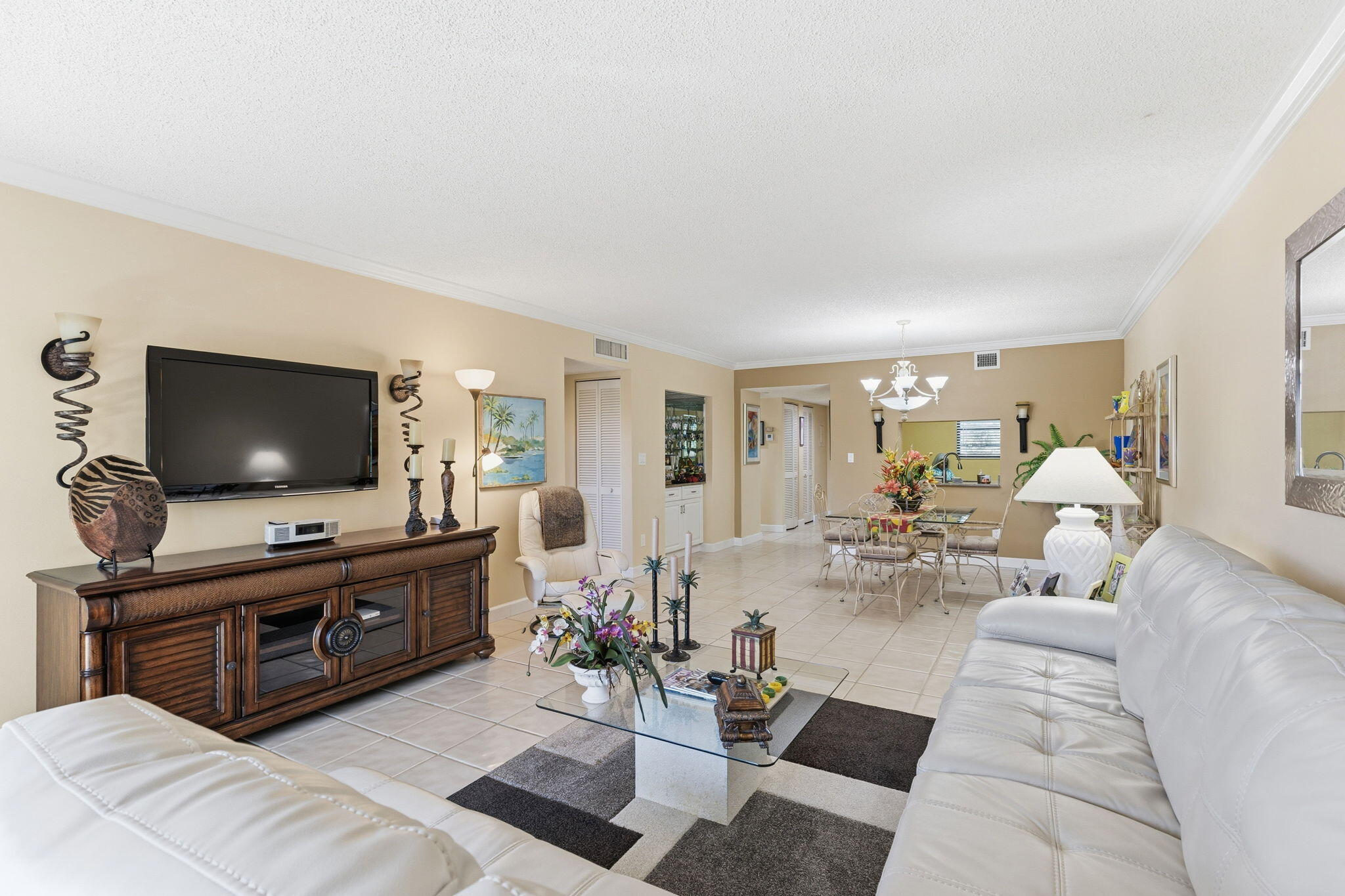 FAIRWAYS AT BONAVENTURE CONDO - Residential