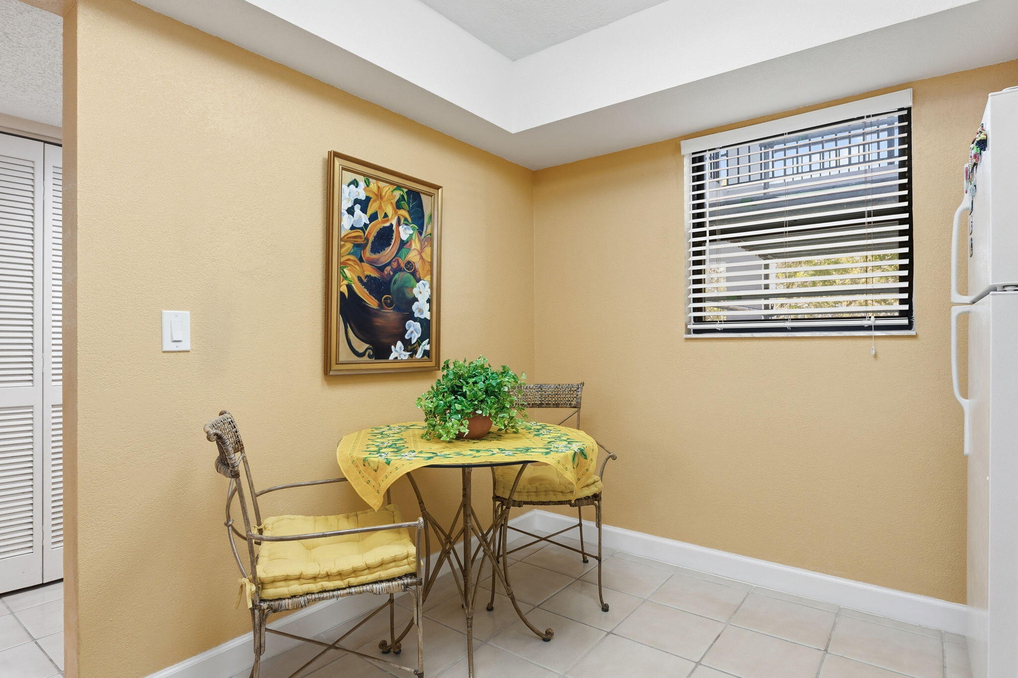 FAIRWAYS AT BONAVENTURE CONDO - Residential