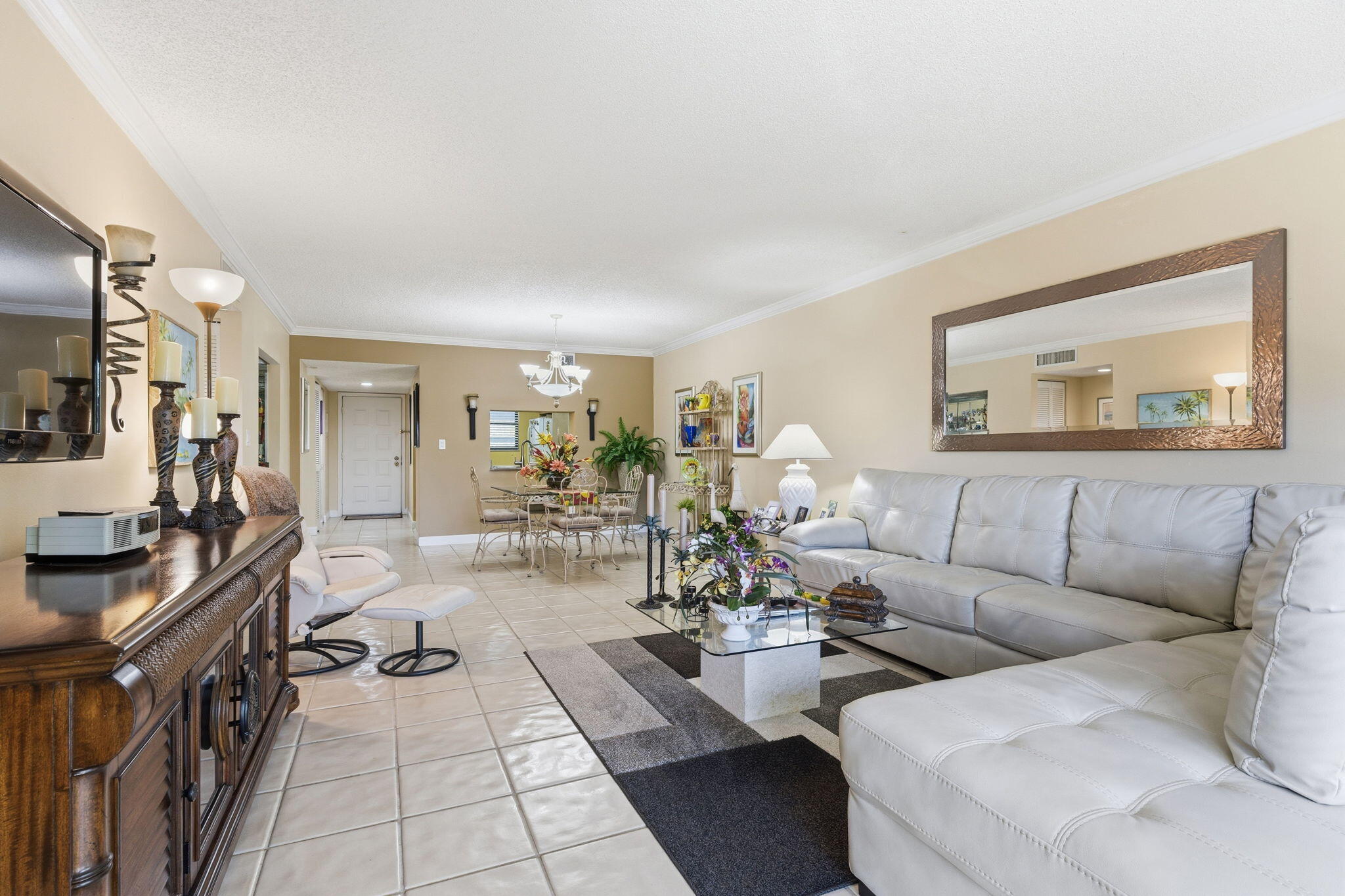 FAIRWAYS AT BONAVENTURE CONDO - Residential