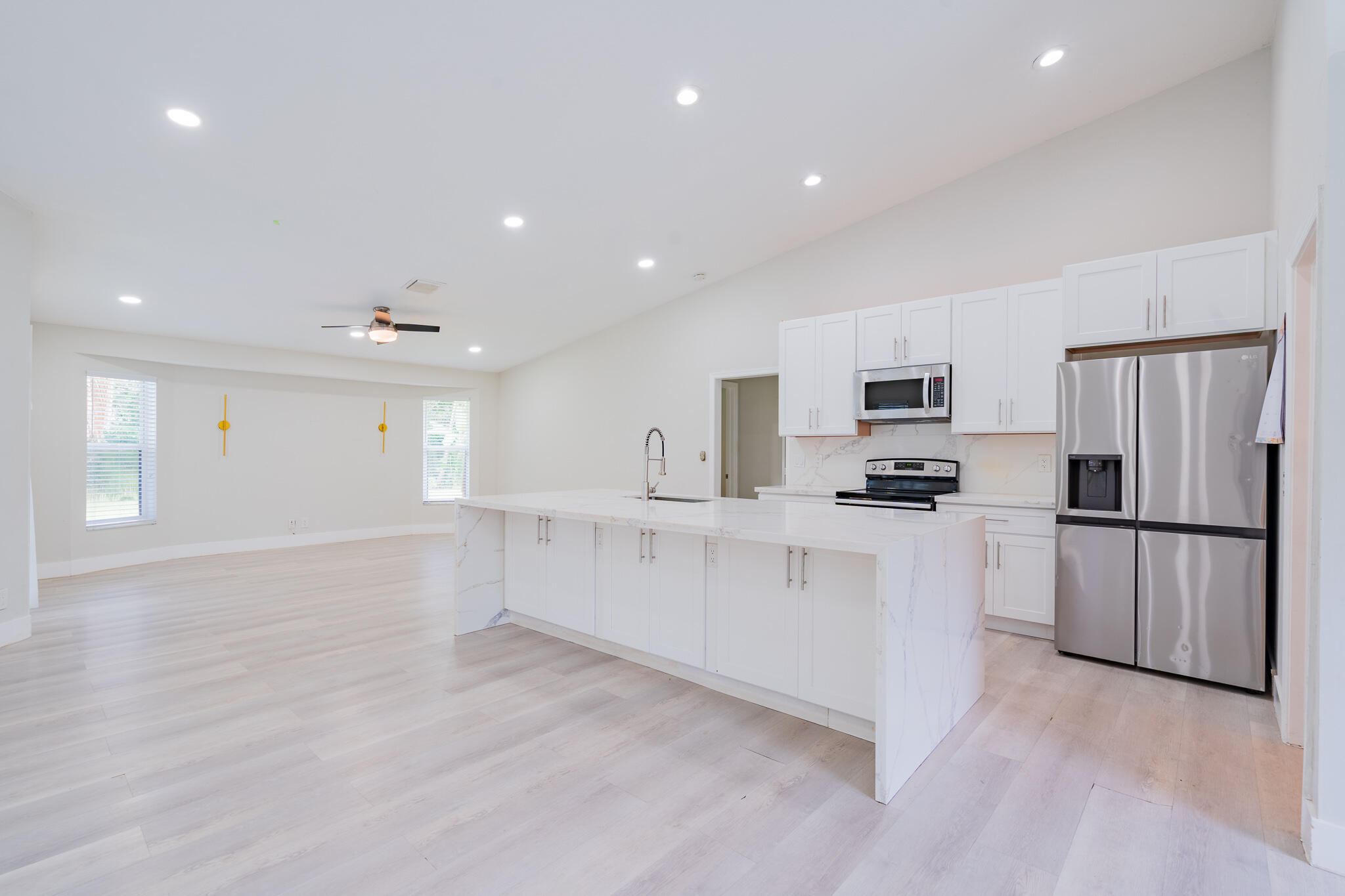 ACREAGE - Residential Lease
