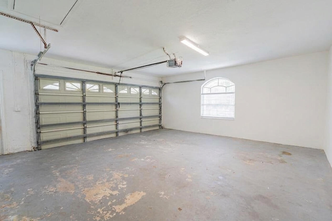ACREAGE - Residential Lease