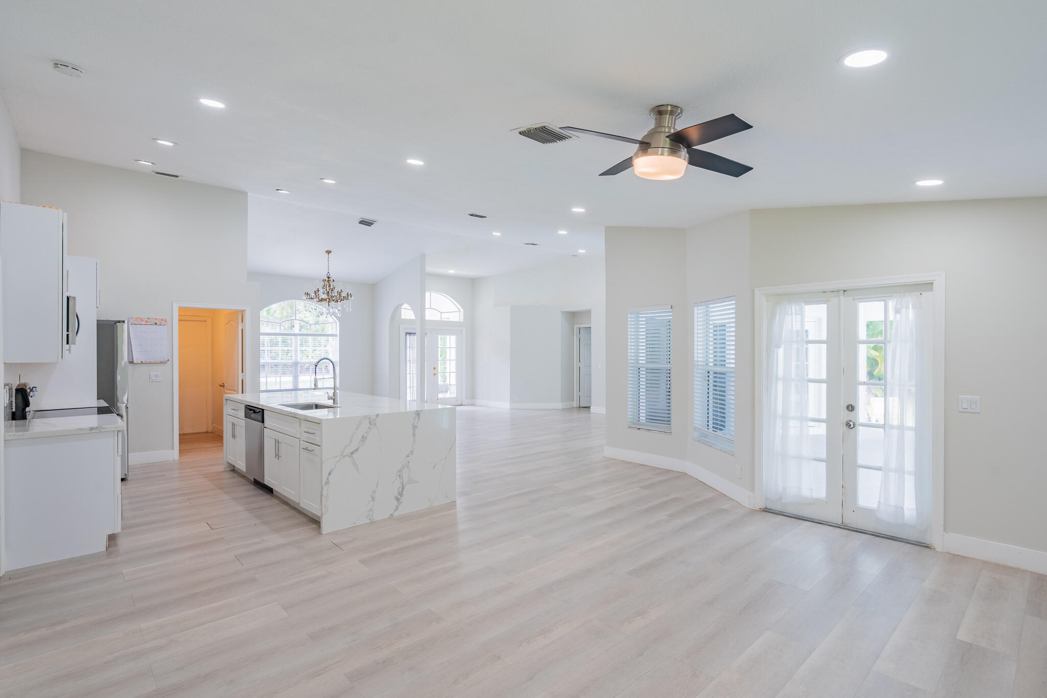 ACREAGE - Residential Lease
