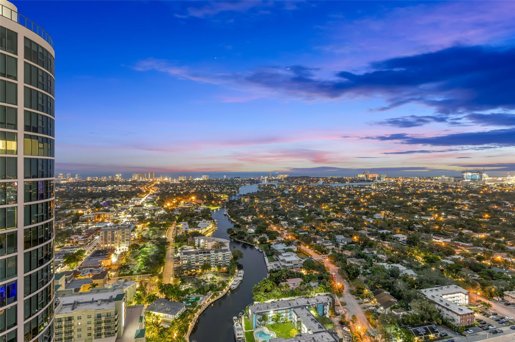 Las Olas Grand - Residential