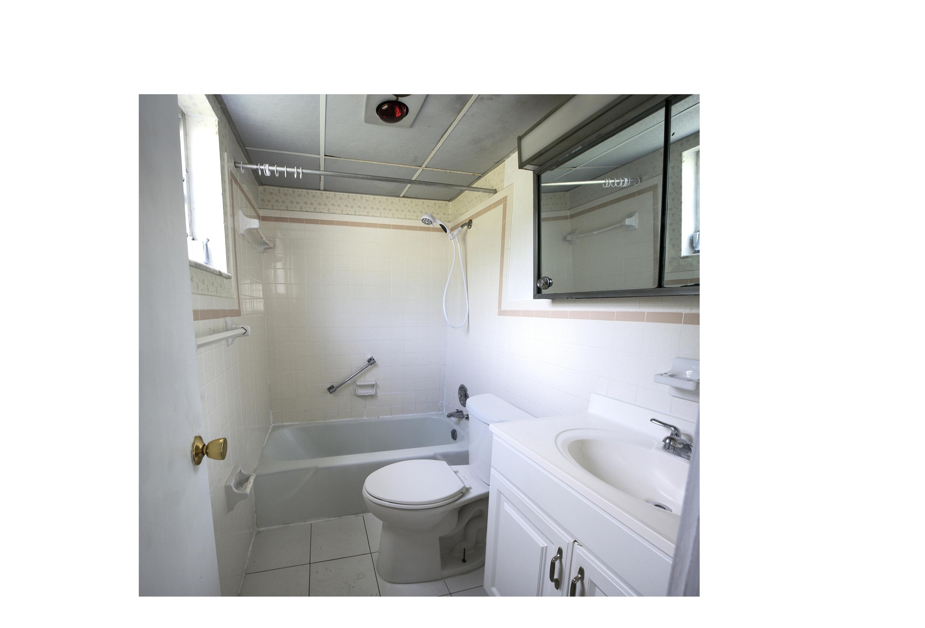 TOWNSITE APTS ONE CONDO - Residential Lease