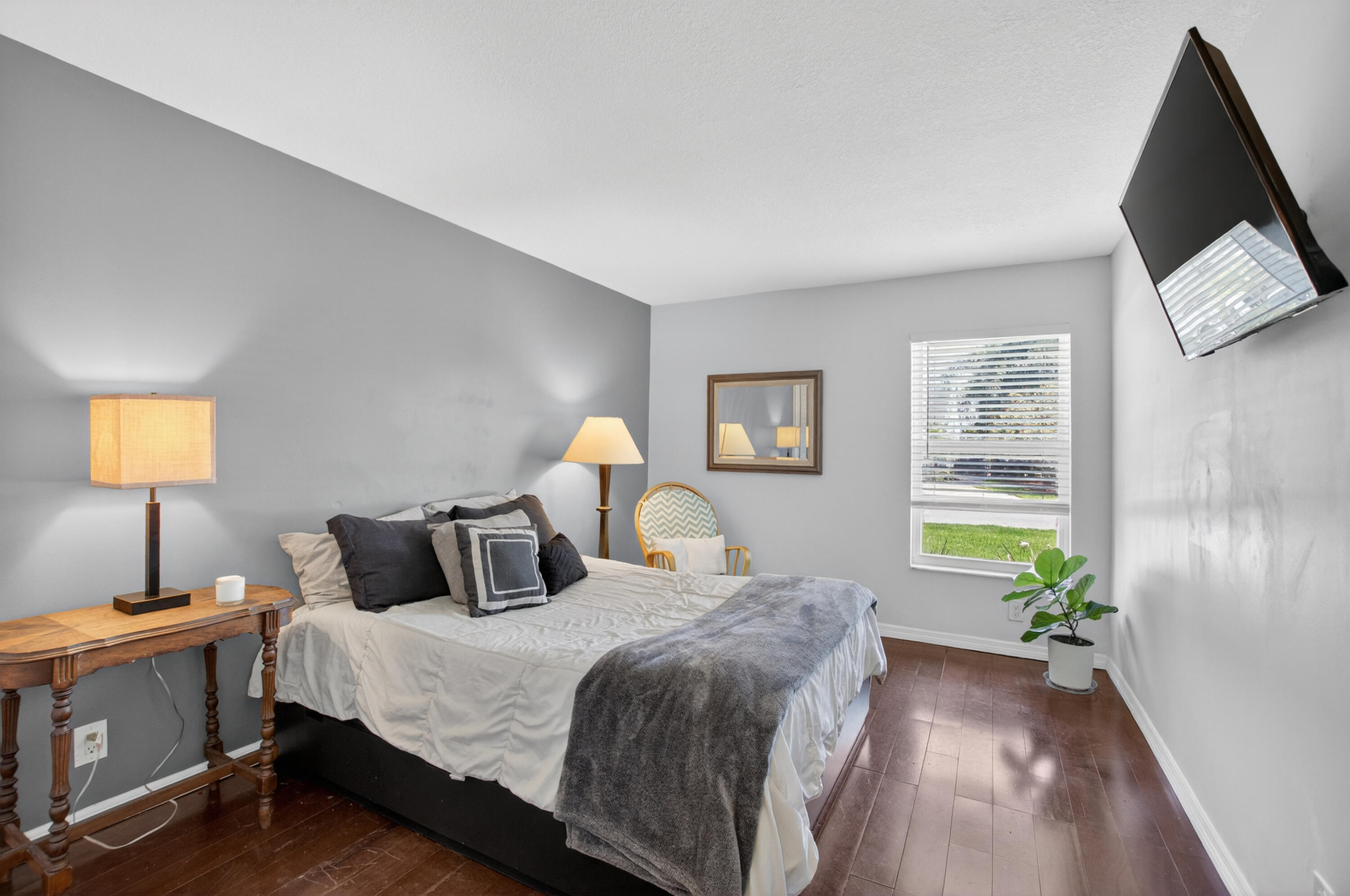 BOCA LAKE ESTATES - Residential