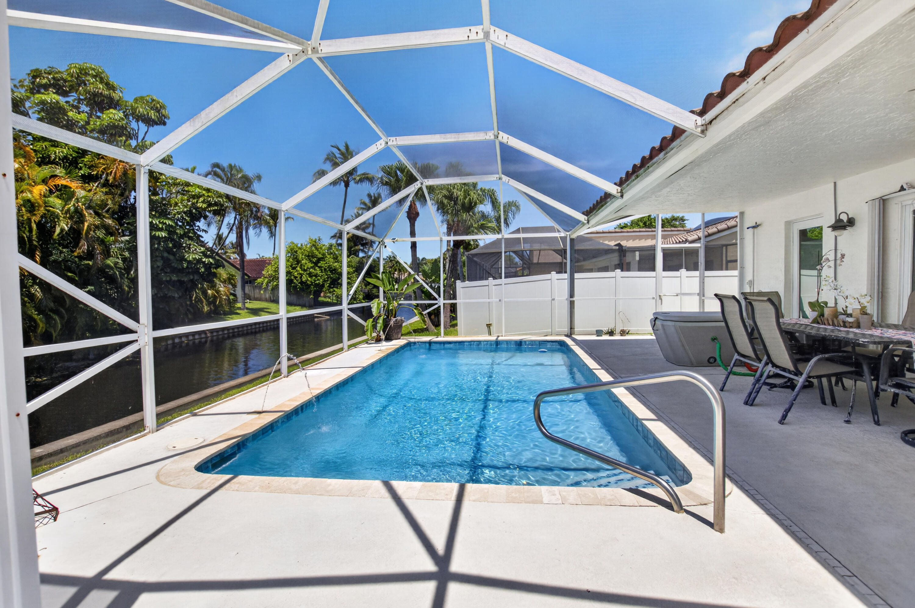 BOCA LAKE ESTATES - Residential