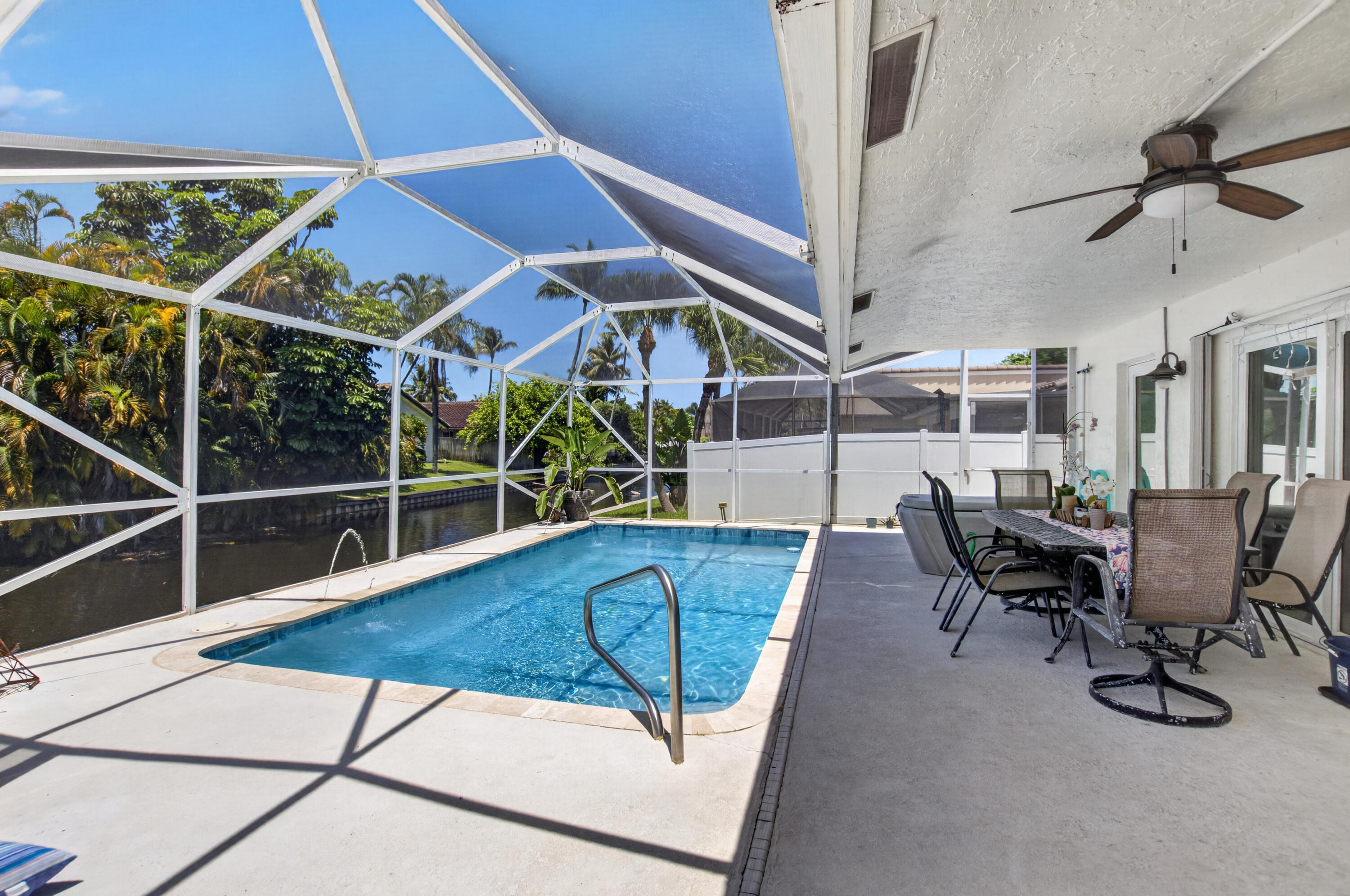 BOCA LAKE ESTATES - Residential
