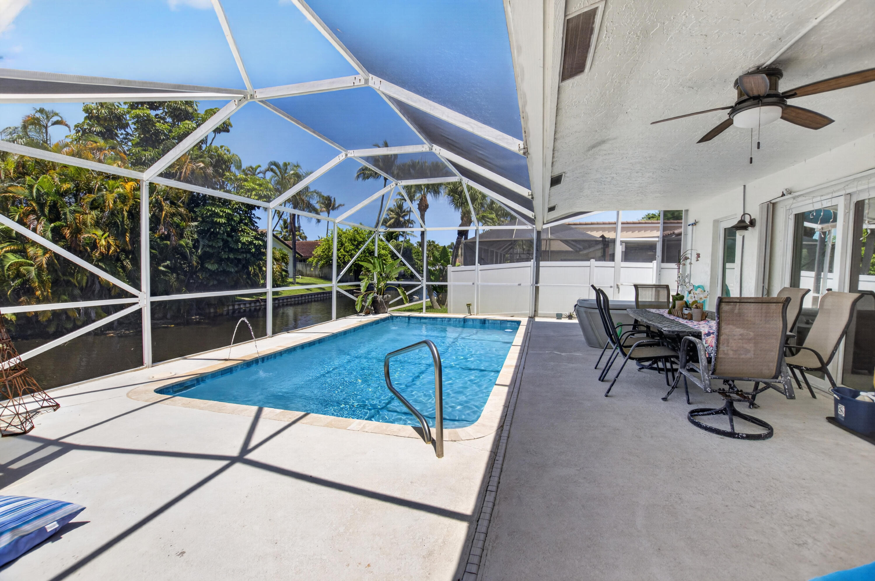 BOCA LAKE ESTATES - Residential