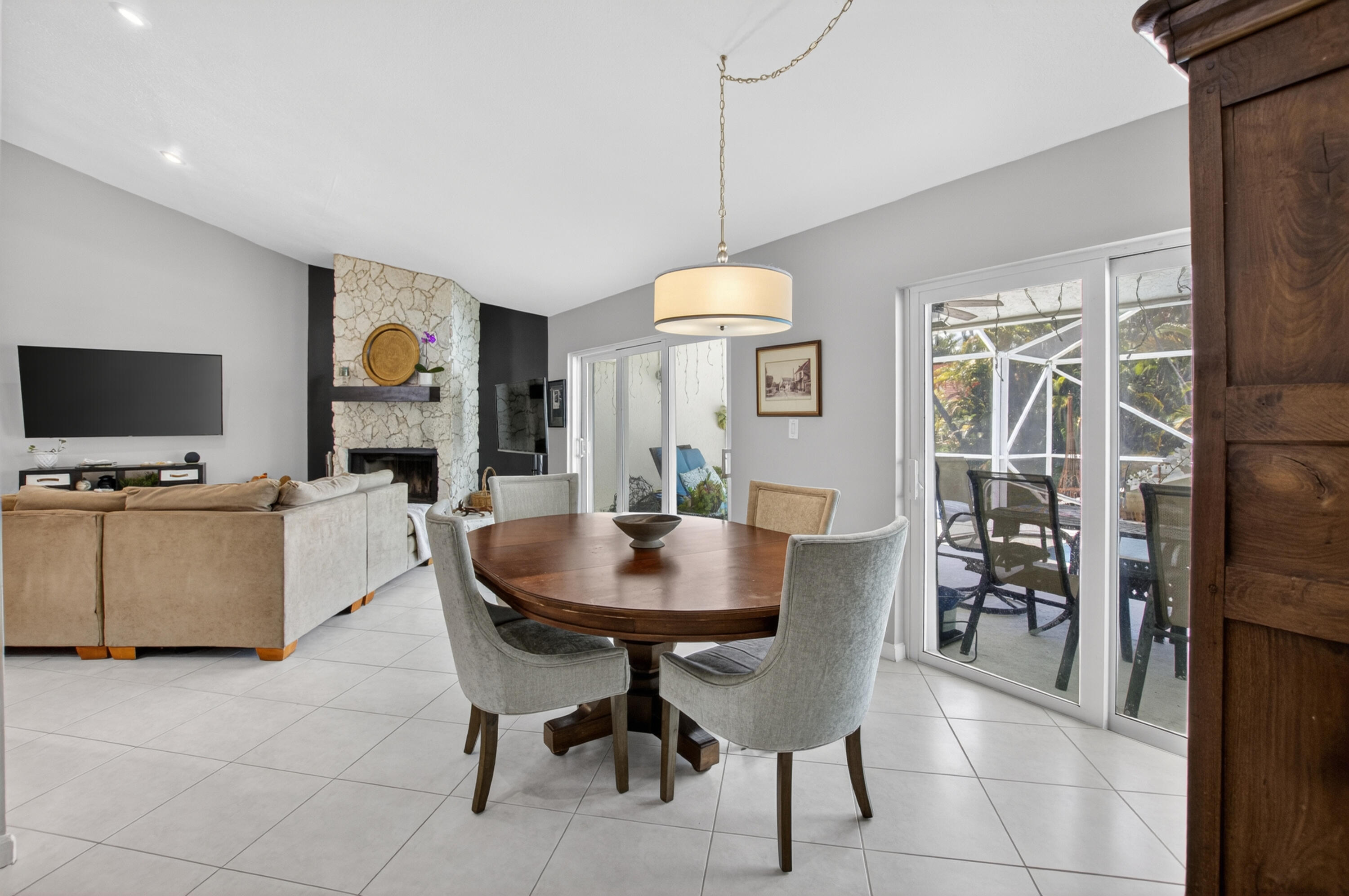 BOCA LAKE ESTATES - Residential