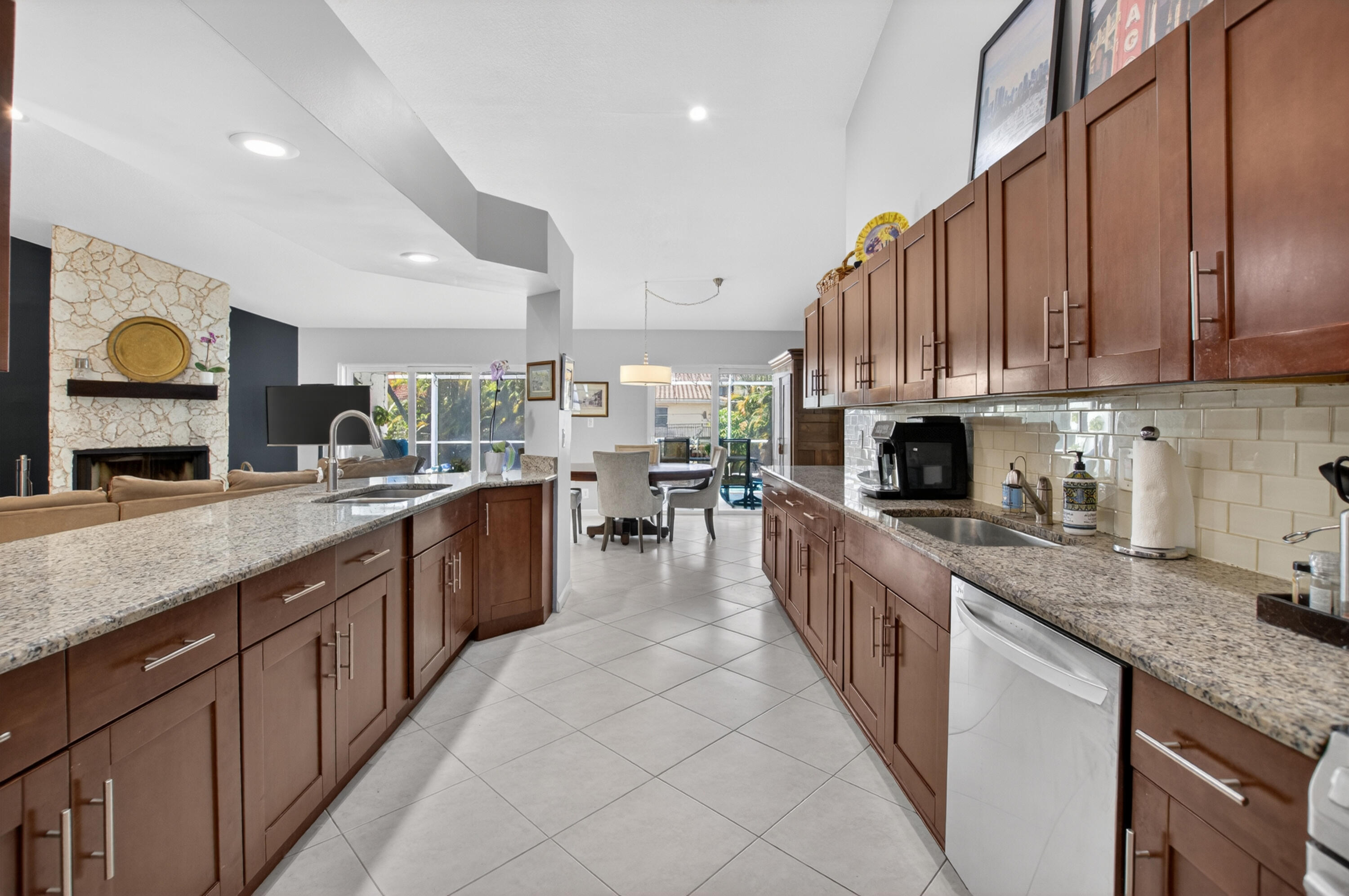 BOCA LAKE ESTATES - Residential