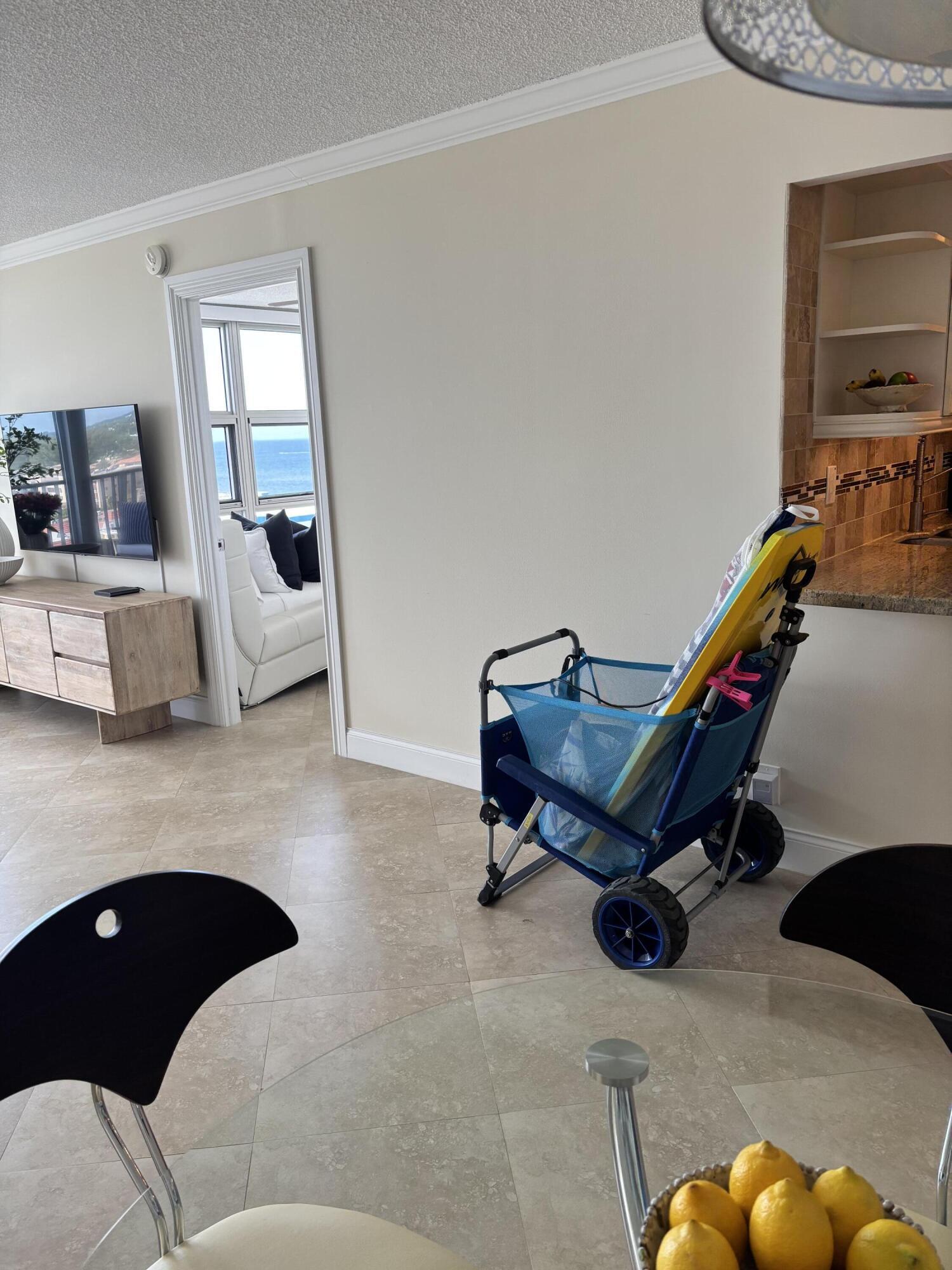 SILVER THATCH ATLANTIC PLAZA - Residential Lease