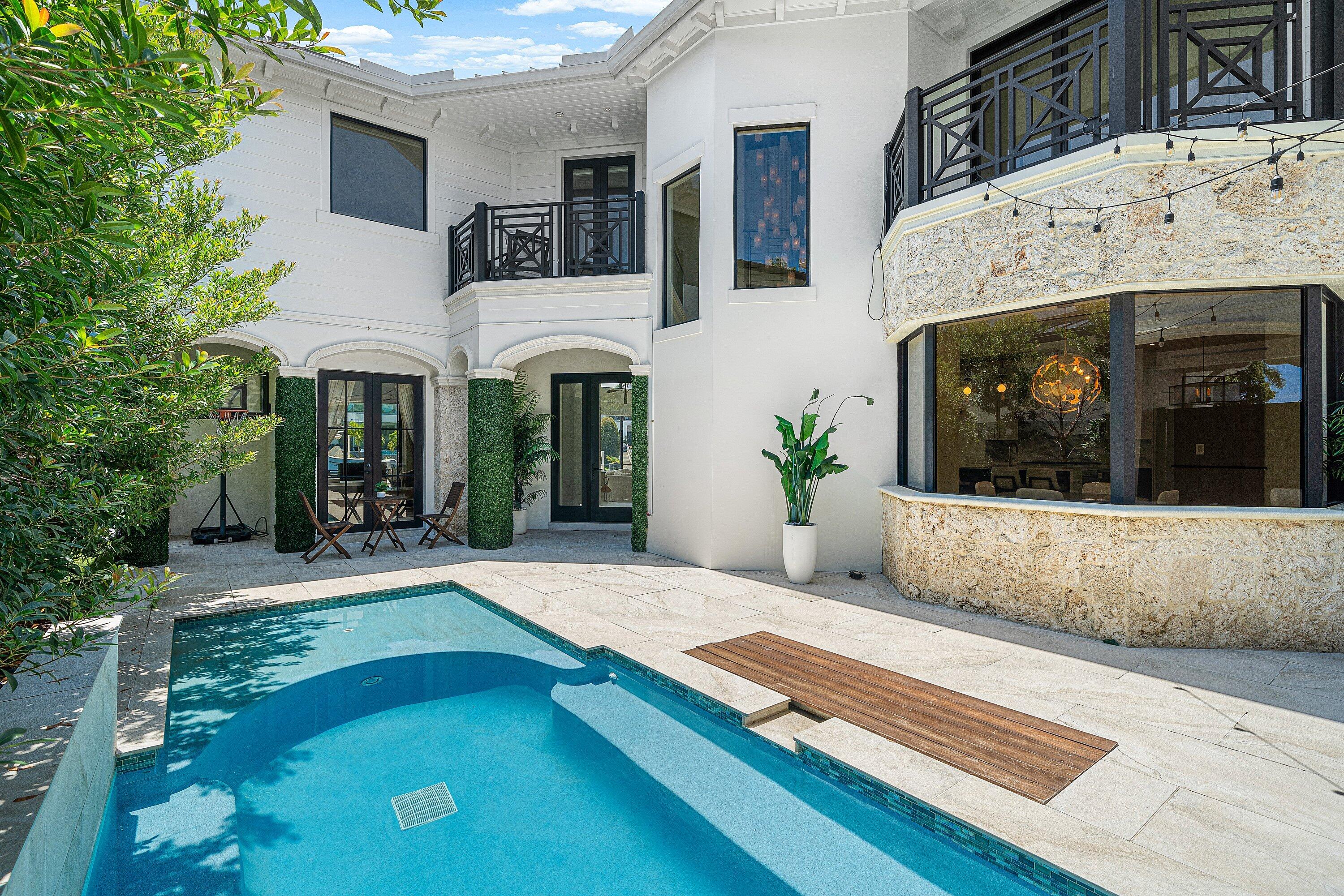 BOCA MARINA - Residential