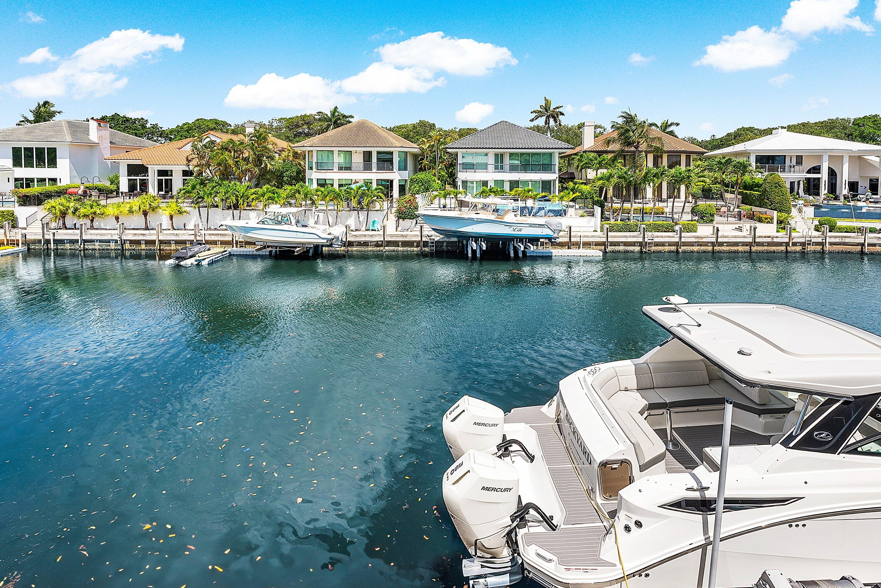 BOCA MARINA - Residential