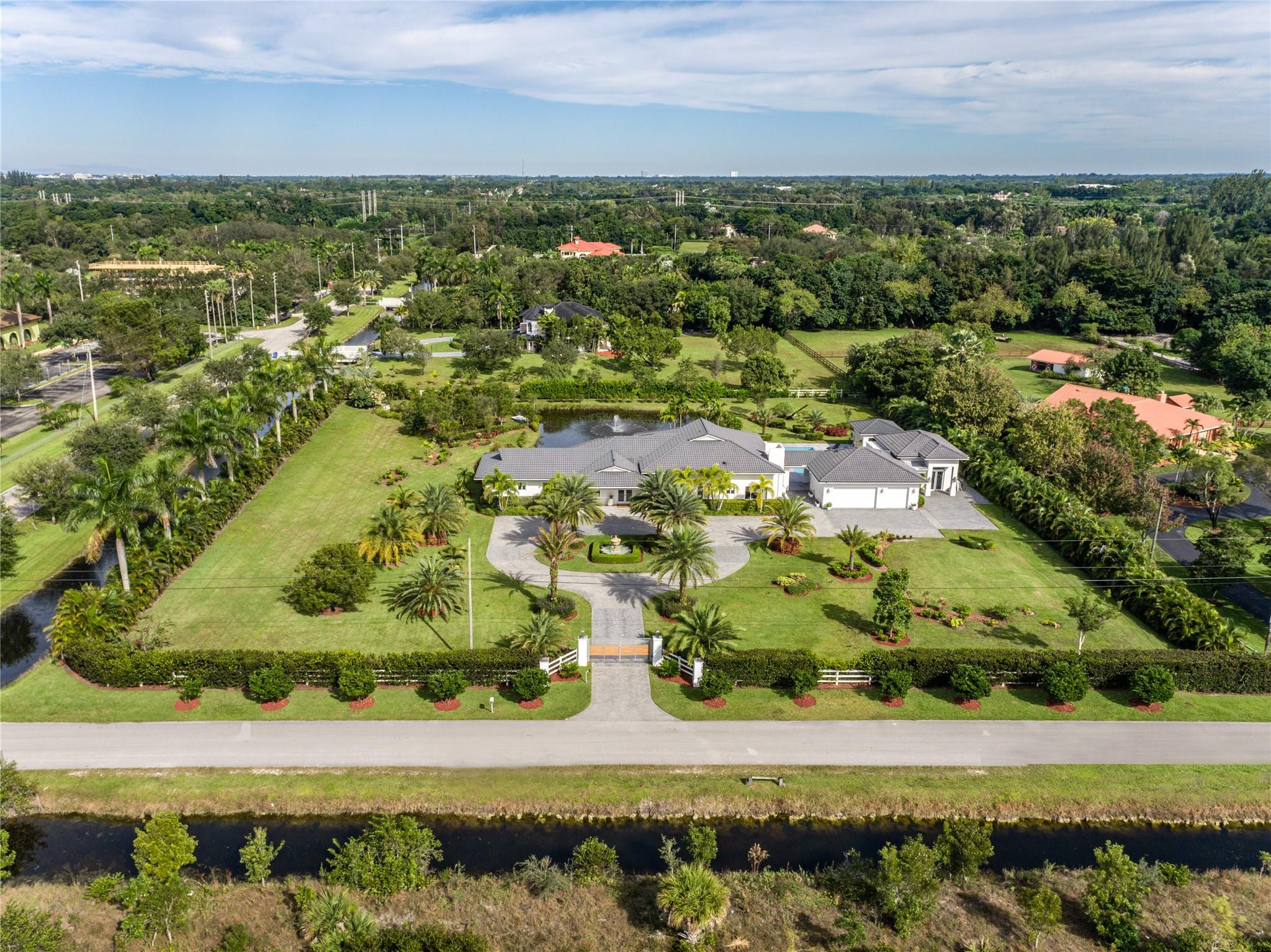 SOUTHWEST RANCHES - Residential