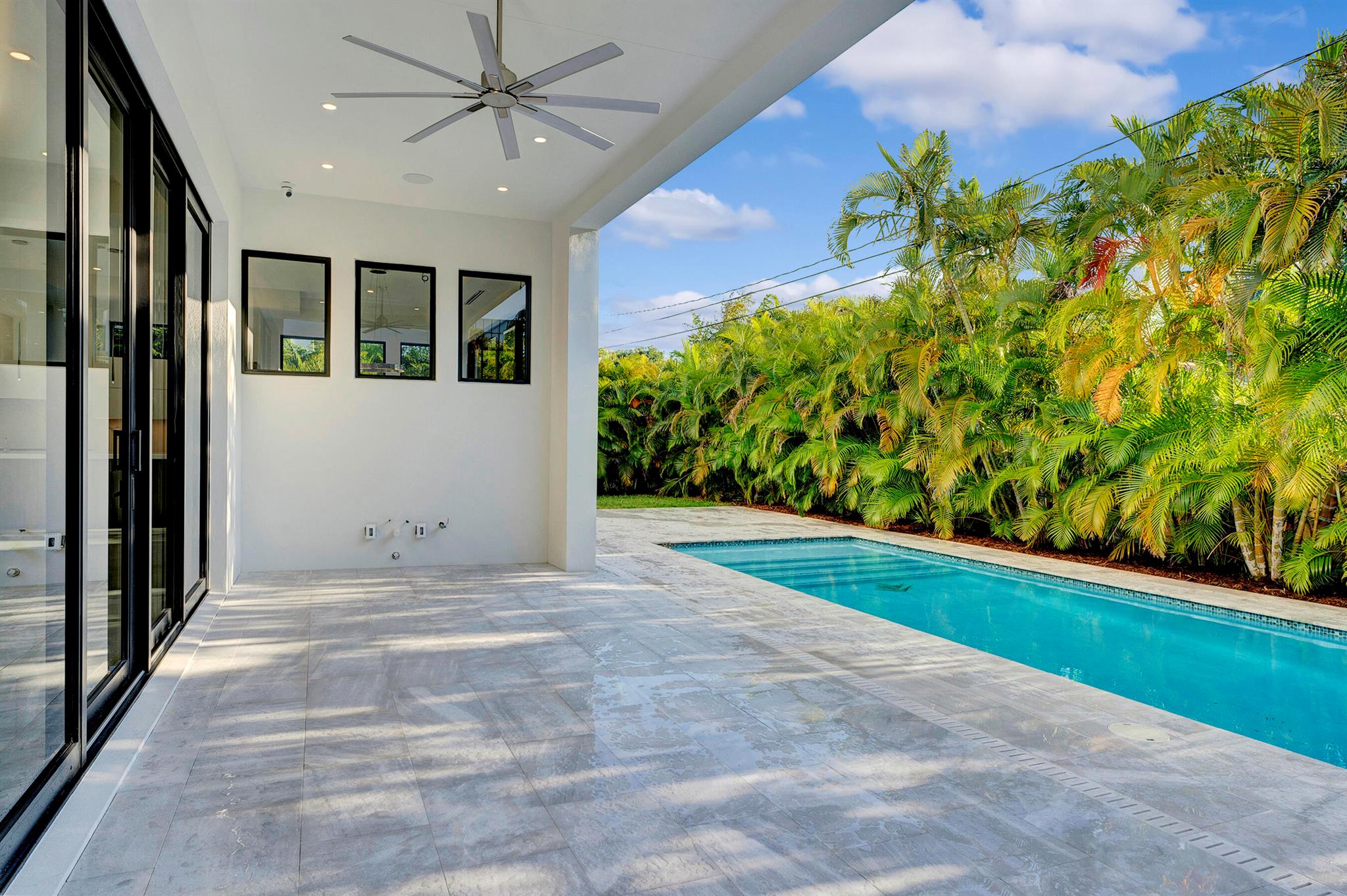 BOCA VILLAS HEIGHTS - Residential