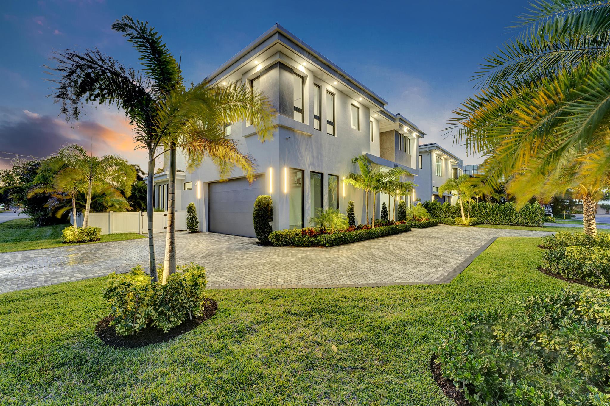 BOCA VILLAS HEIGHTS - Residential