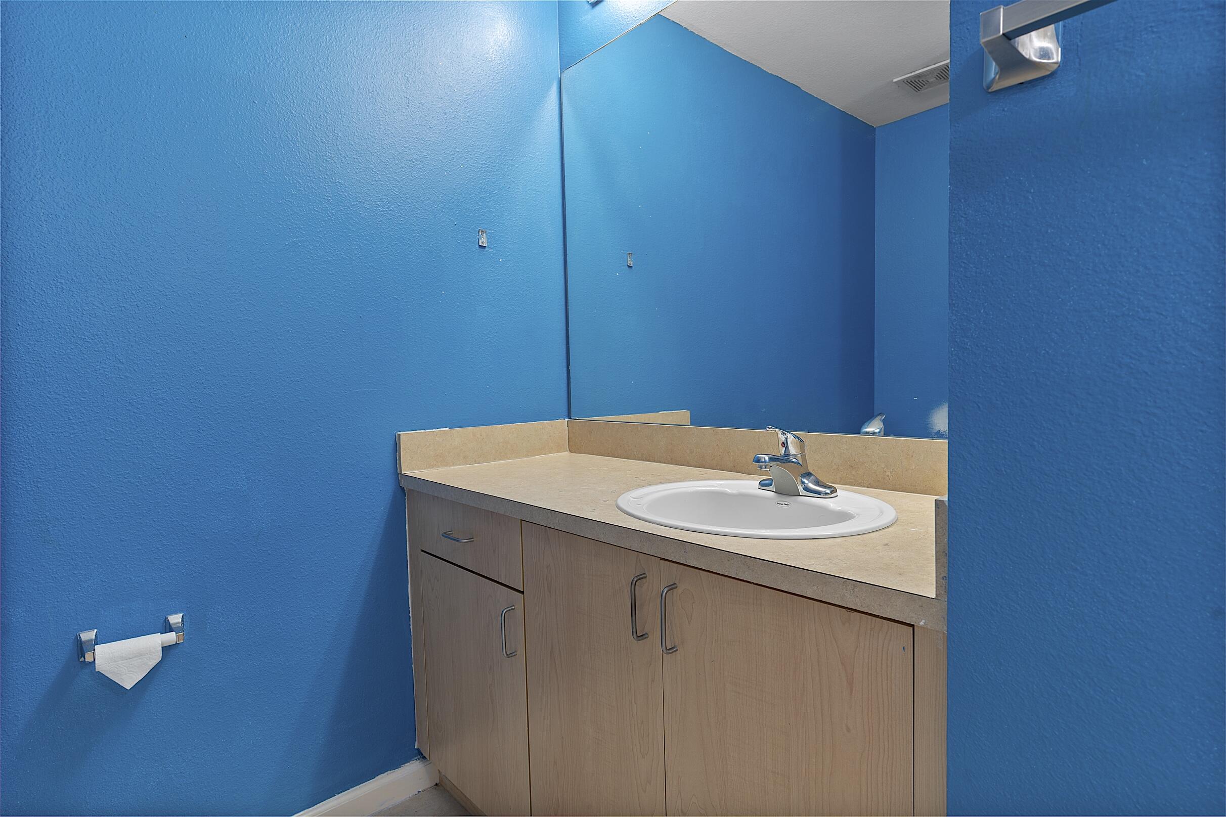 SOLE AT FORT LAUDERDALE CONDO - Residential Lease