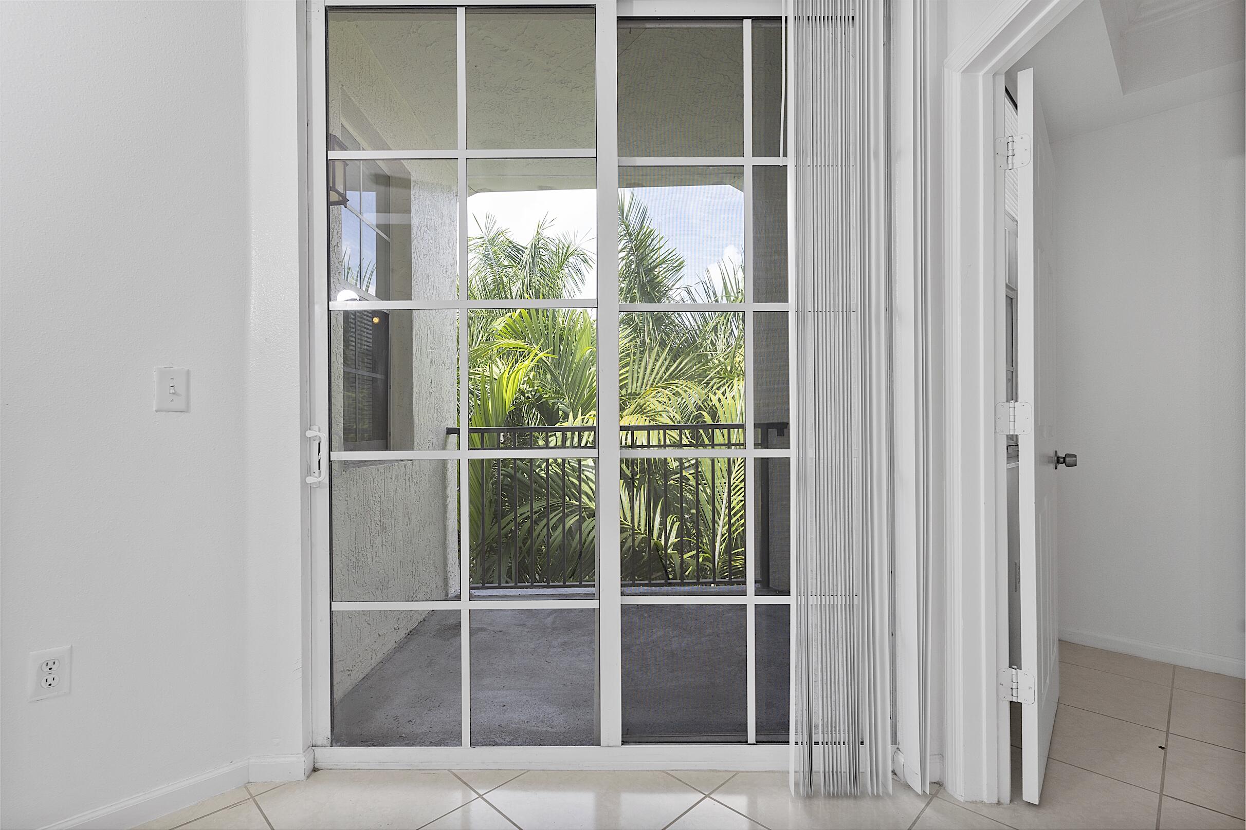 SOLE AT FORT LAUDERDALE CONDO - Residential Lease