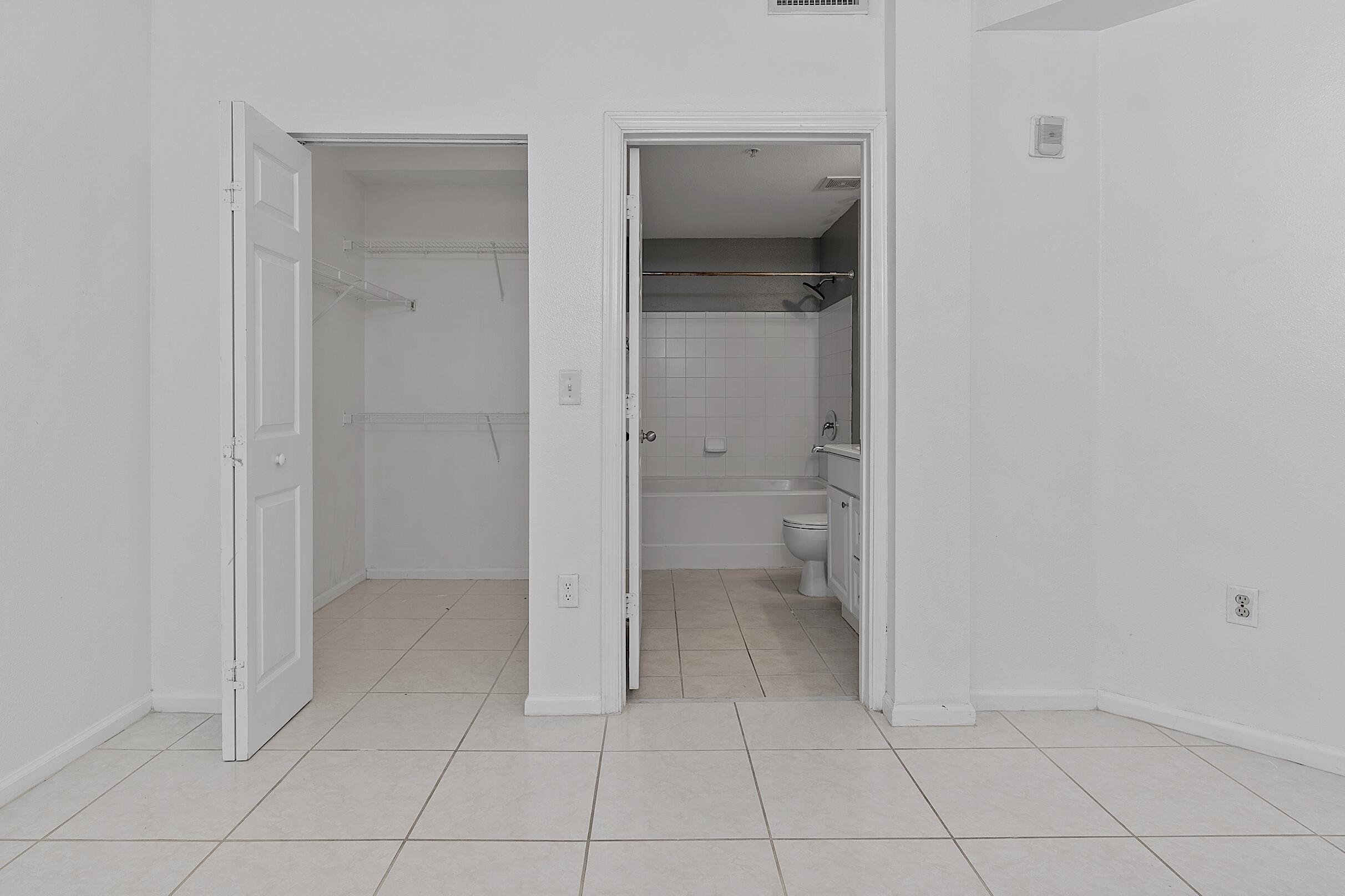 SOLE AT FORT LAUDERDALE CONDO - Residential Lease
