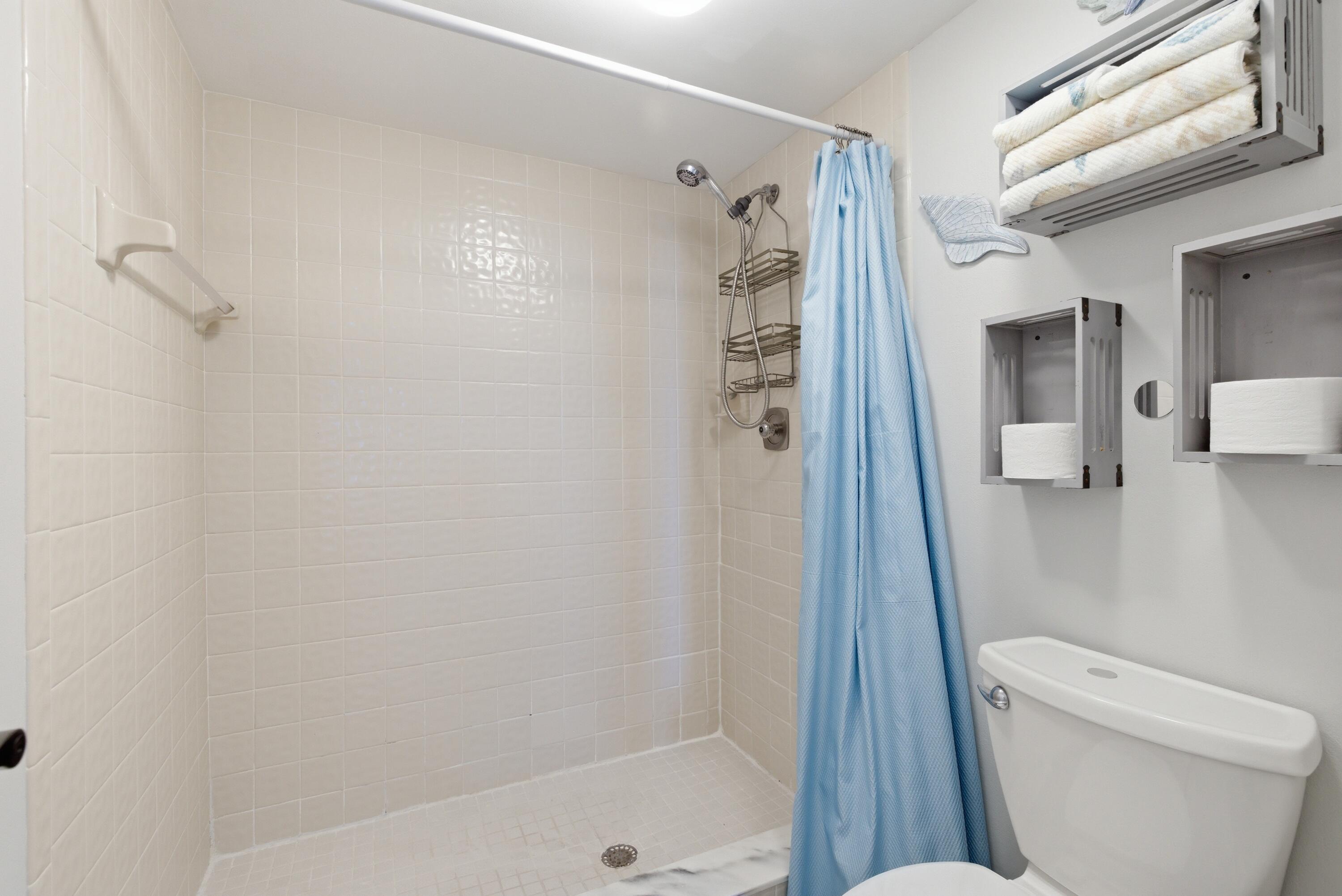AVALON BEACH CLUB, A CONDOMINIUM - Residential