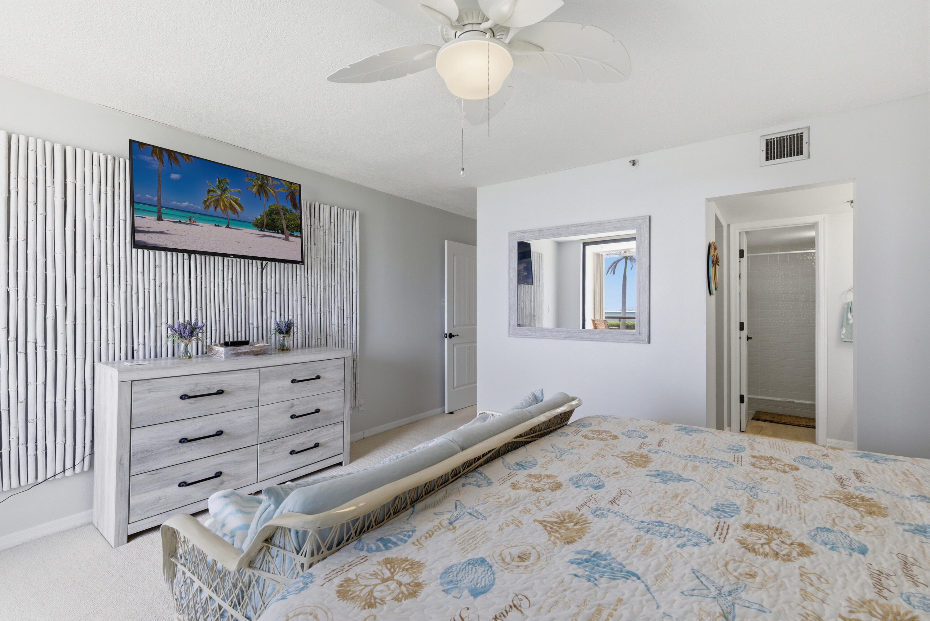 AVALON BEACH CLUB, A CONDOMINIUM - Residential