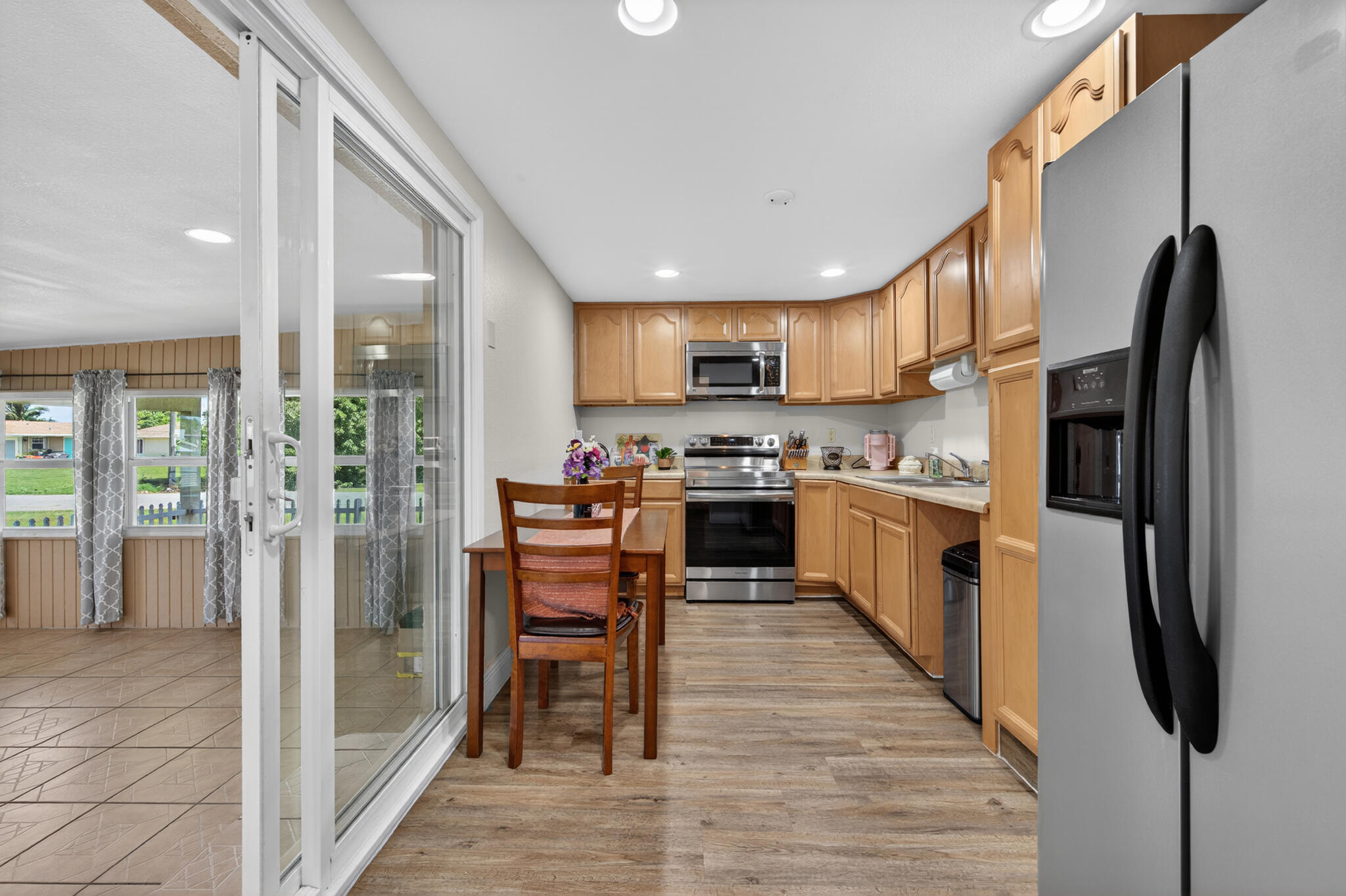 GOODBREADS - Residential