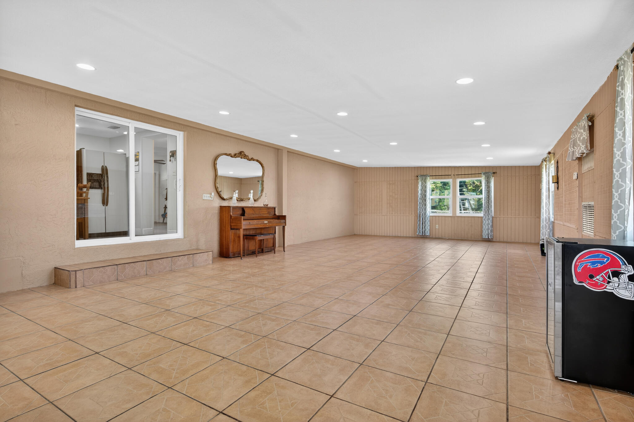 GOODBREADS - Residential