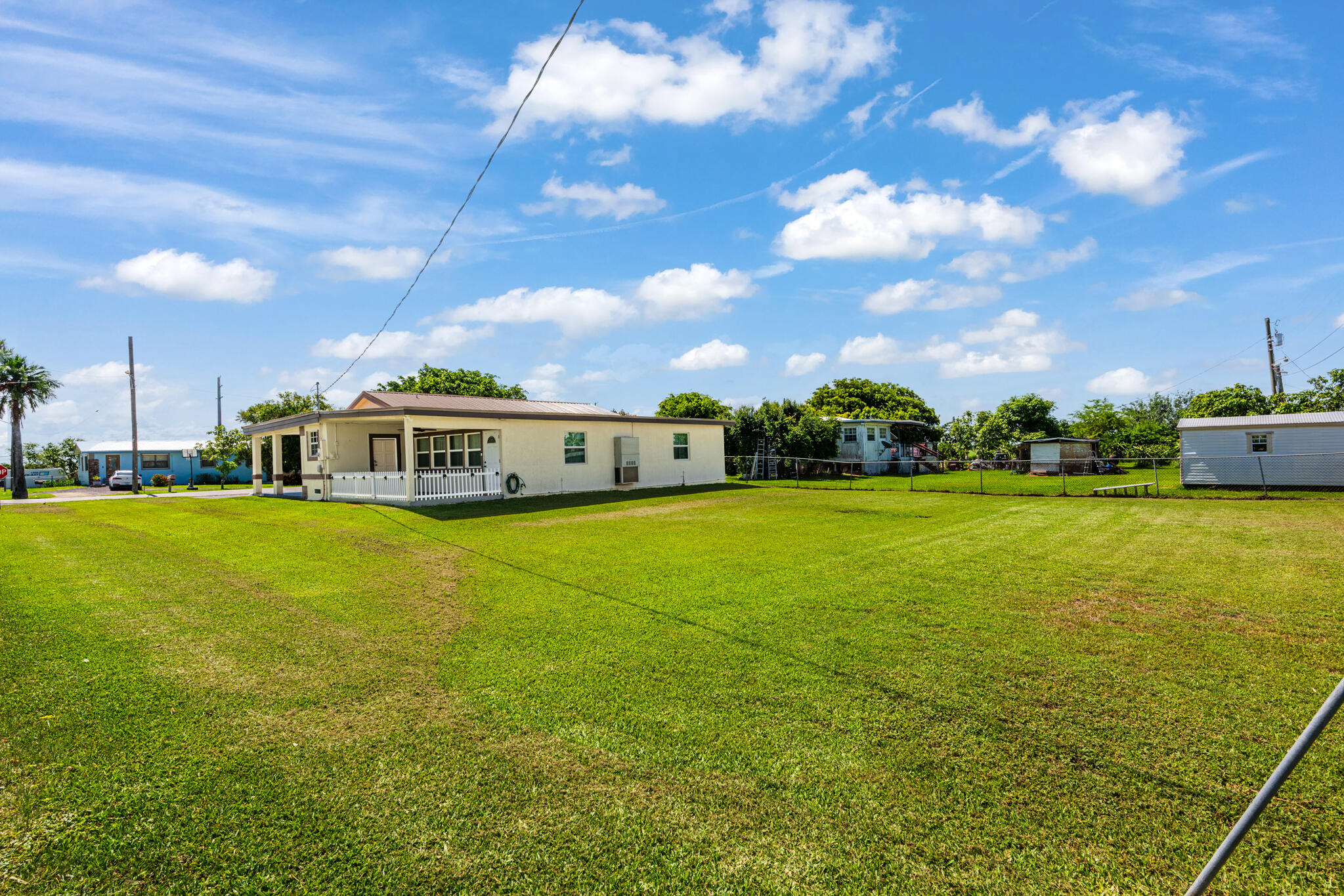 GOODBREADS - Residential