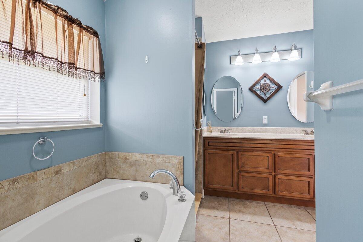PORT ST LUCIE SECTION  34 - Residential Lease