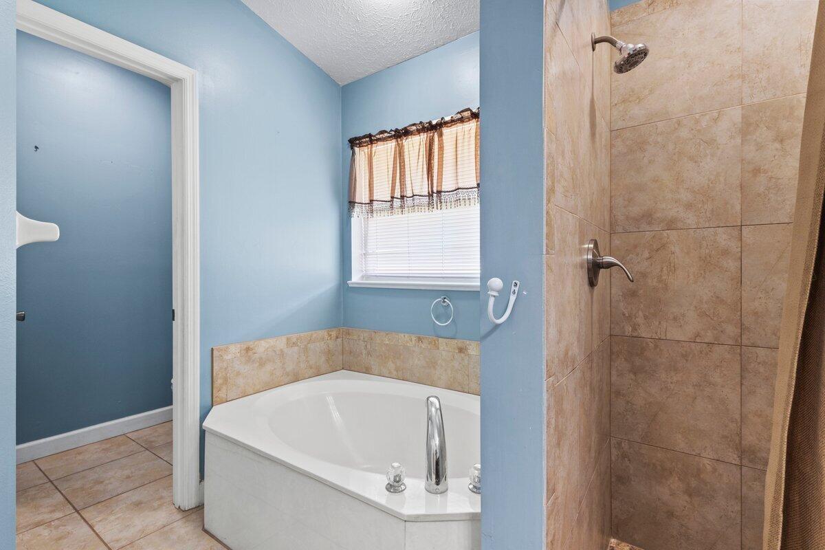 PORT ST LUCIE SECTION  34 - Residential Lease