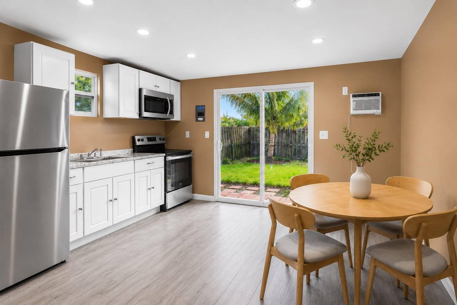 PORT ST LUCIE SECTION  34 - Residential Lease