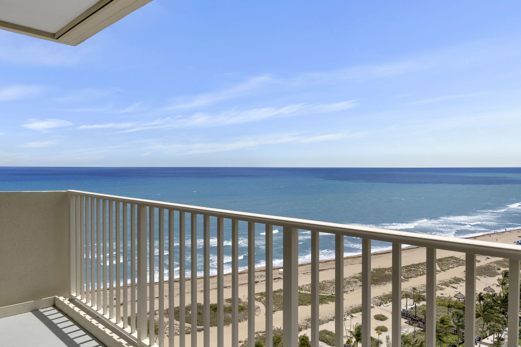 ADMIRALTY TOWERS CONDOMINIUM - Residential
