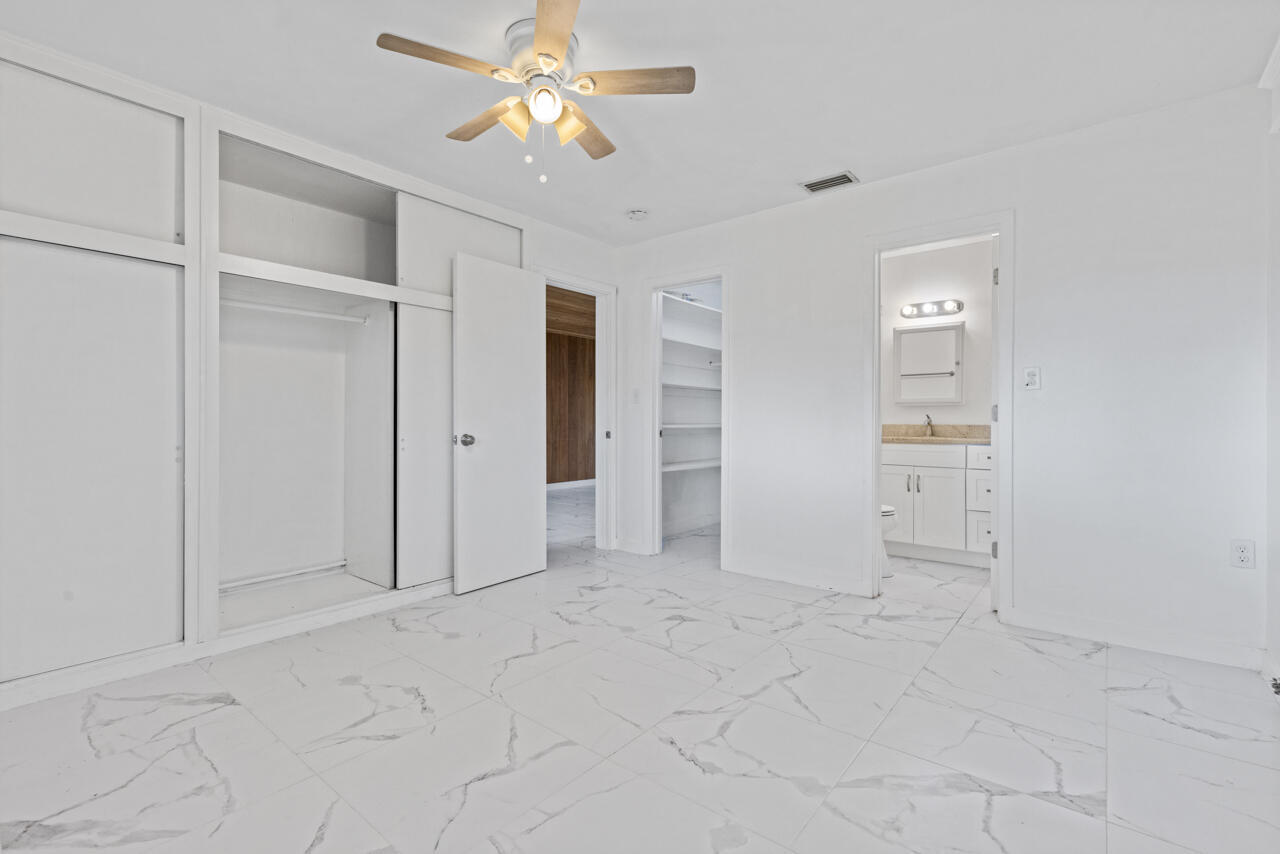 FT PIERCE BEACH SUBDIVISION - Residential Income