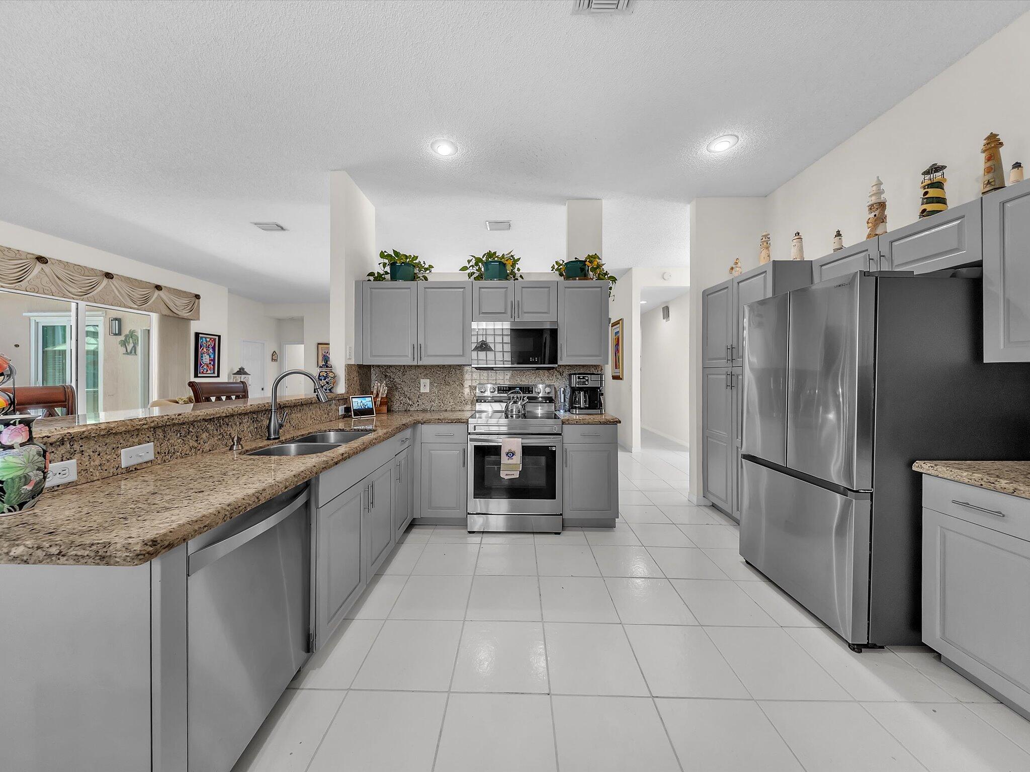 PARKWOOD IX - Residential