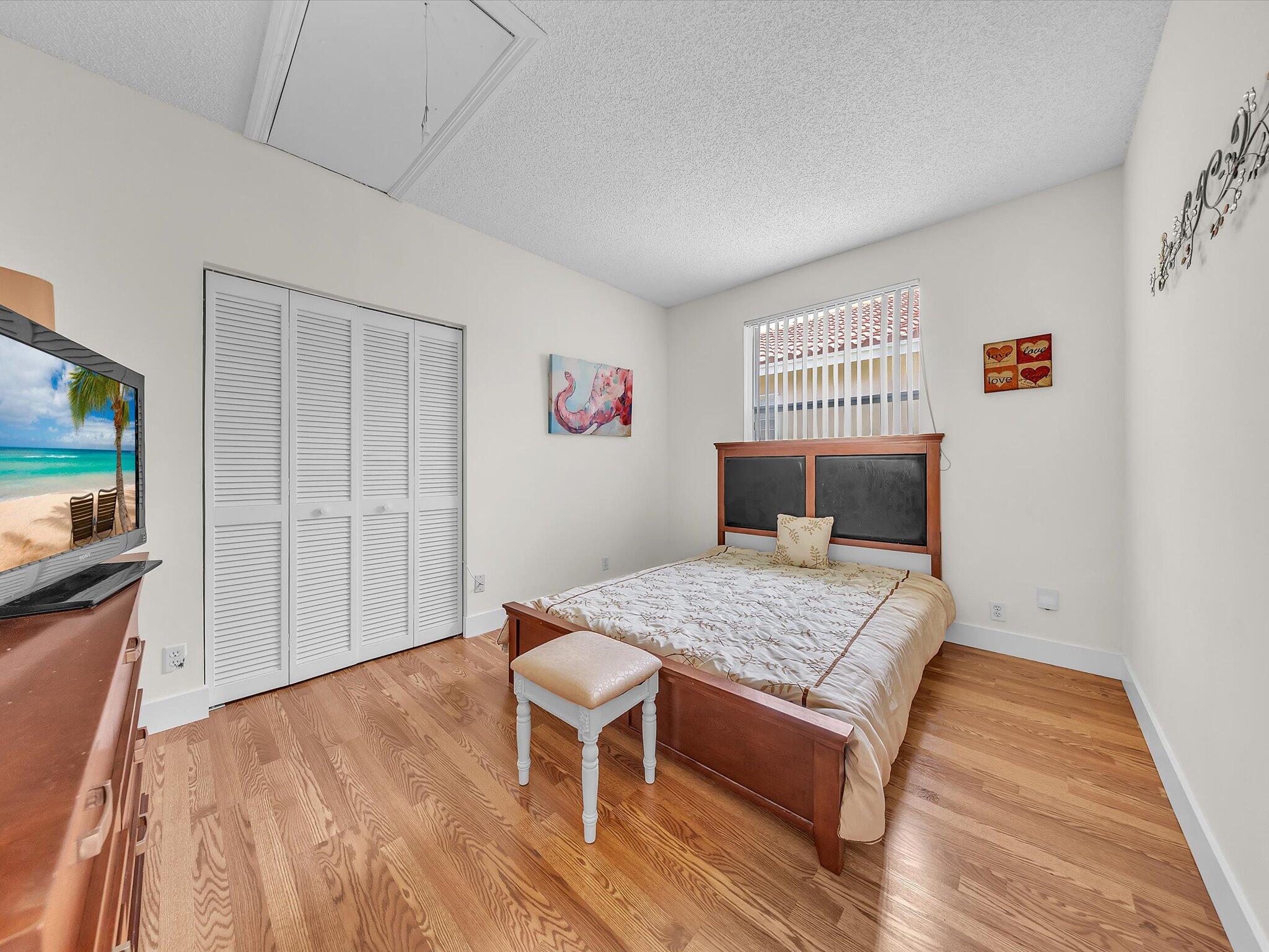 PARKWOOD IX - Residential