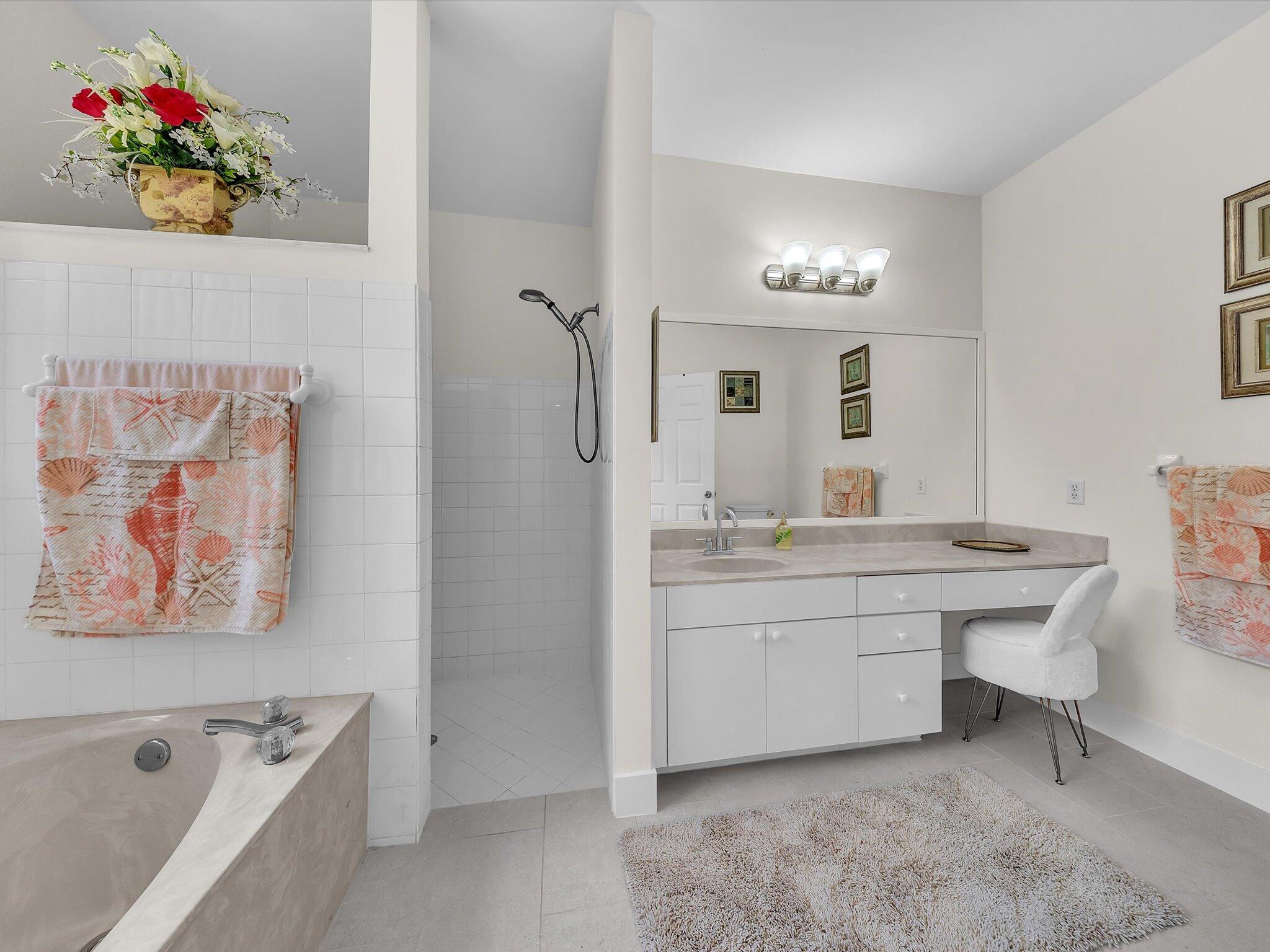 PARKWOOD IX - Residential