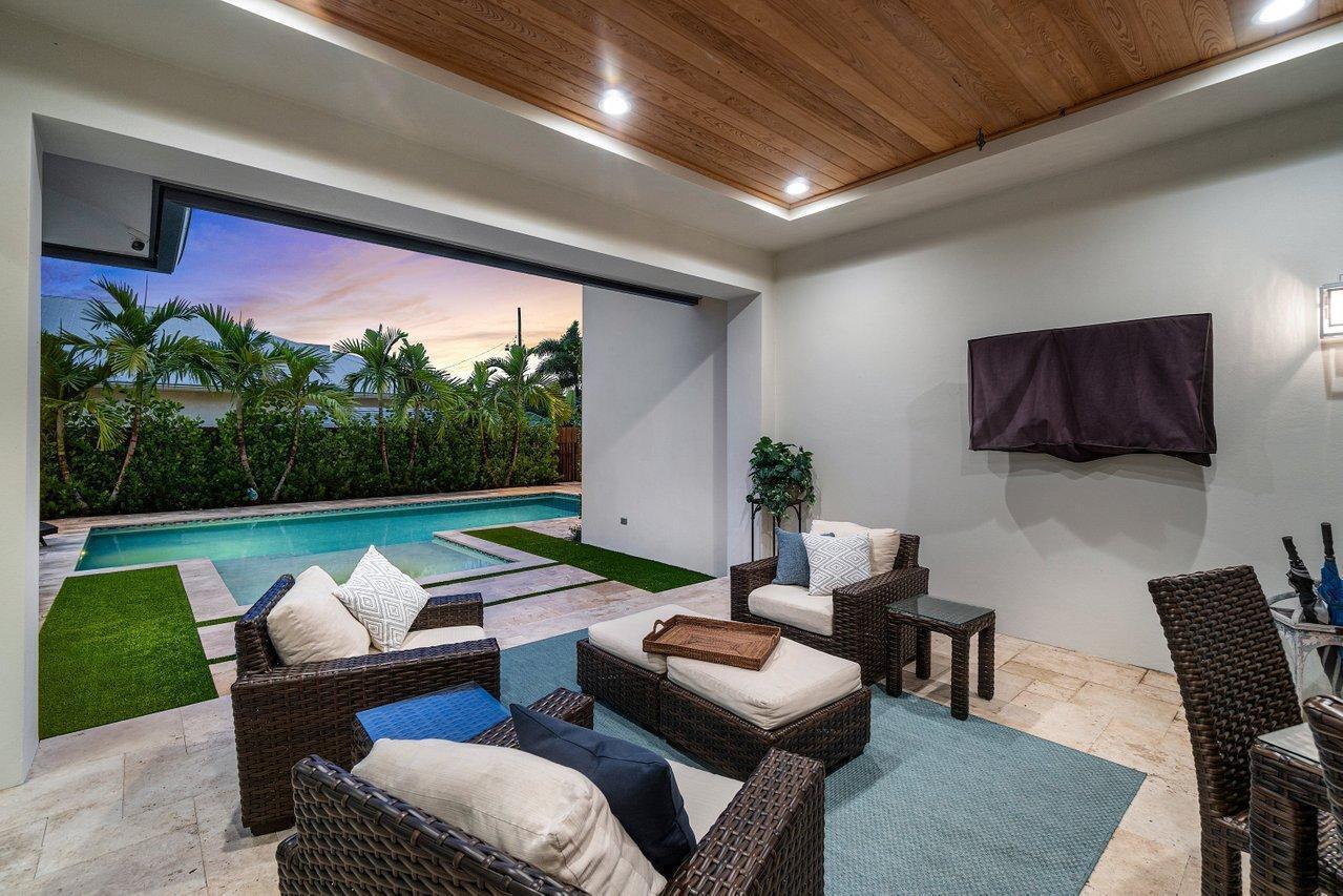 GULFSTREAM ESTATES 2 - Residential Lease